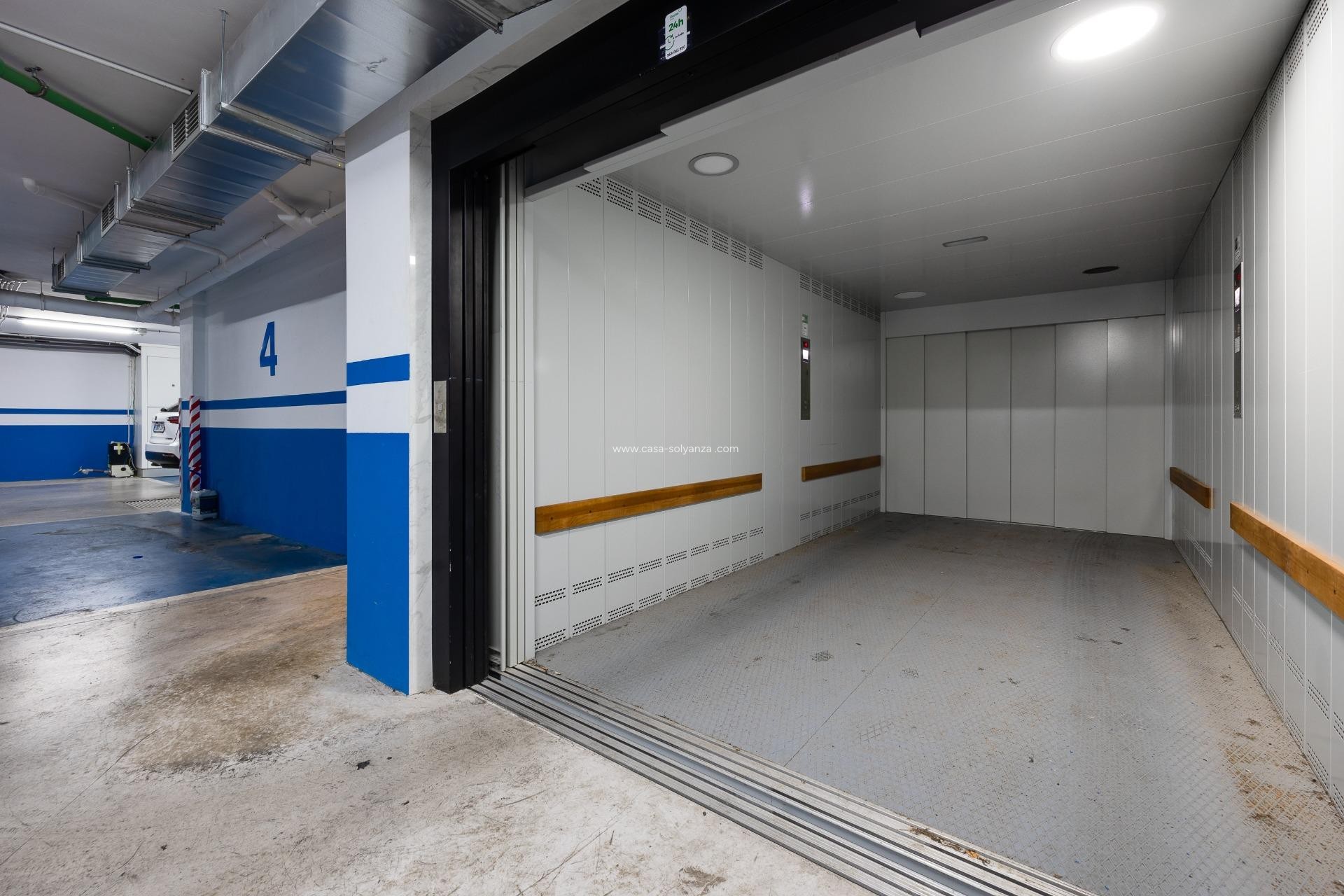 Reventa - Apartamento / piso - Torrevieja - Center