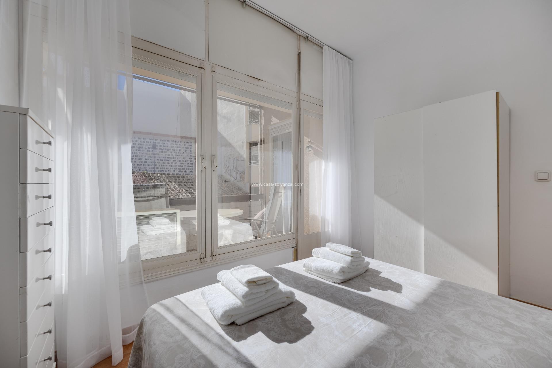 Reventa - Apartamento / piso - Torrevieja - Center