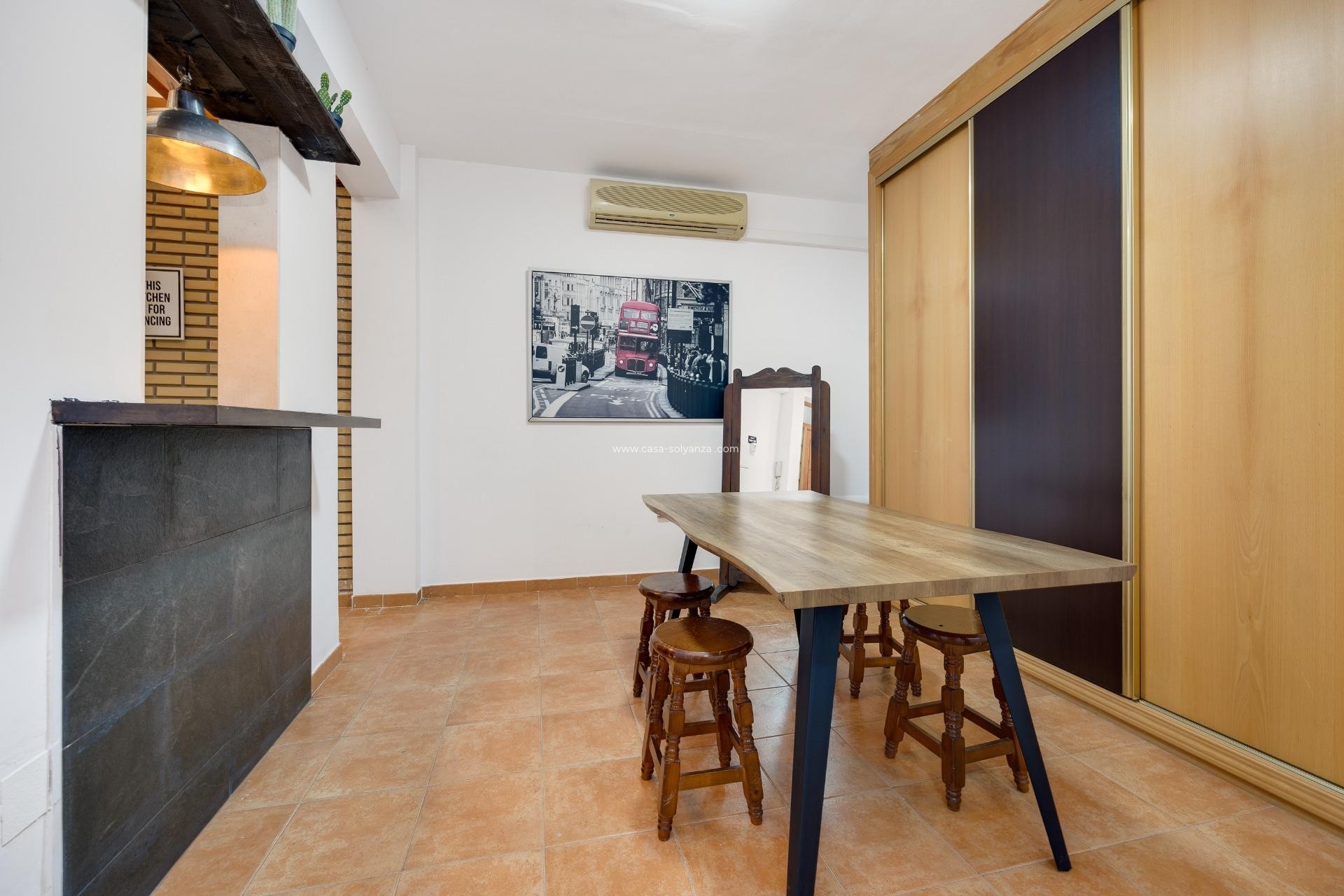 Reventa - Apartamento / piso - Torrevieja - Center