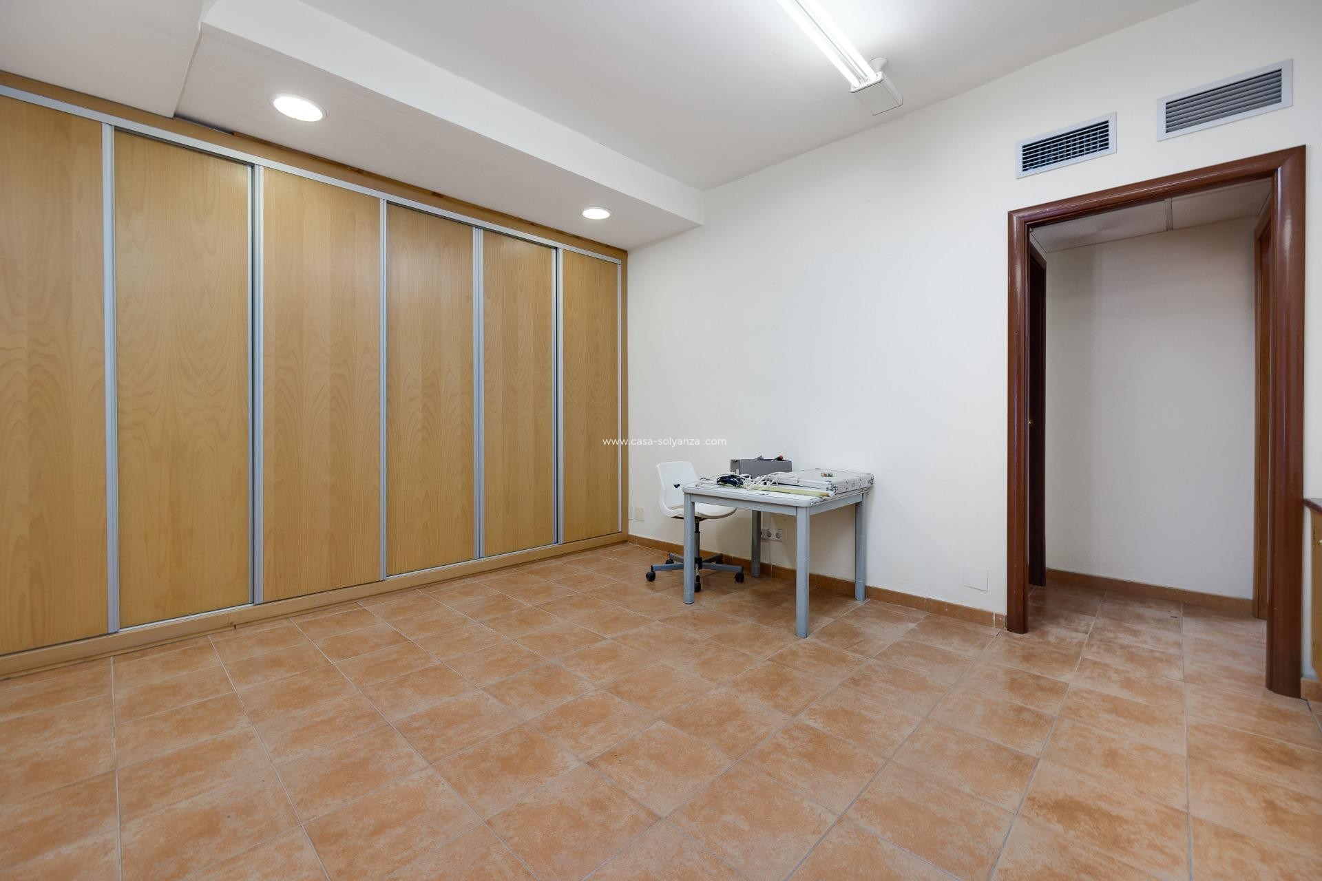 Reventa - Apartamento / piso - Torrevieja - Center