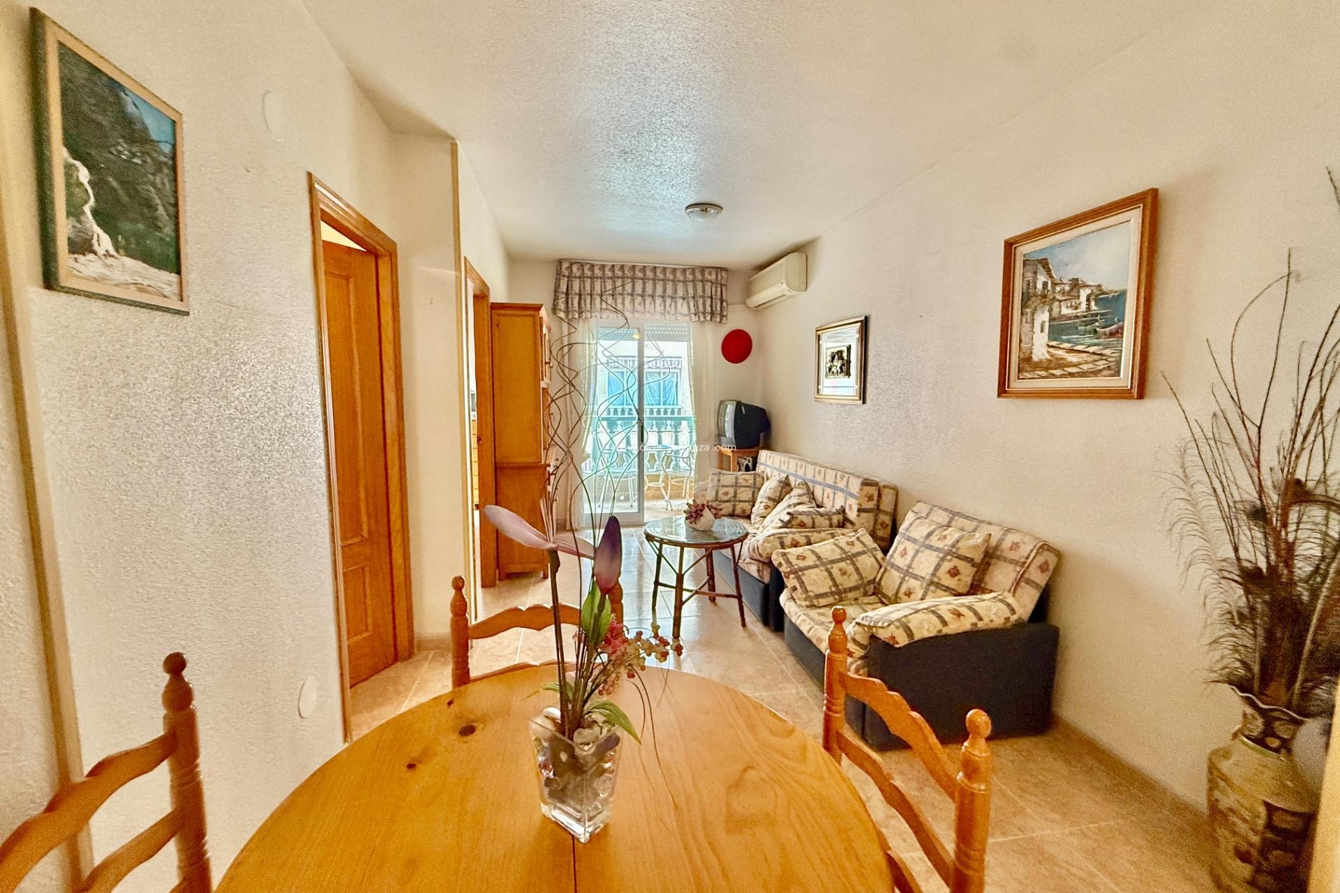 Reventa - Apartamento / piso - Torrevieja - Center