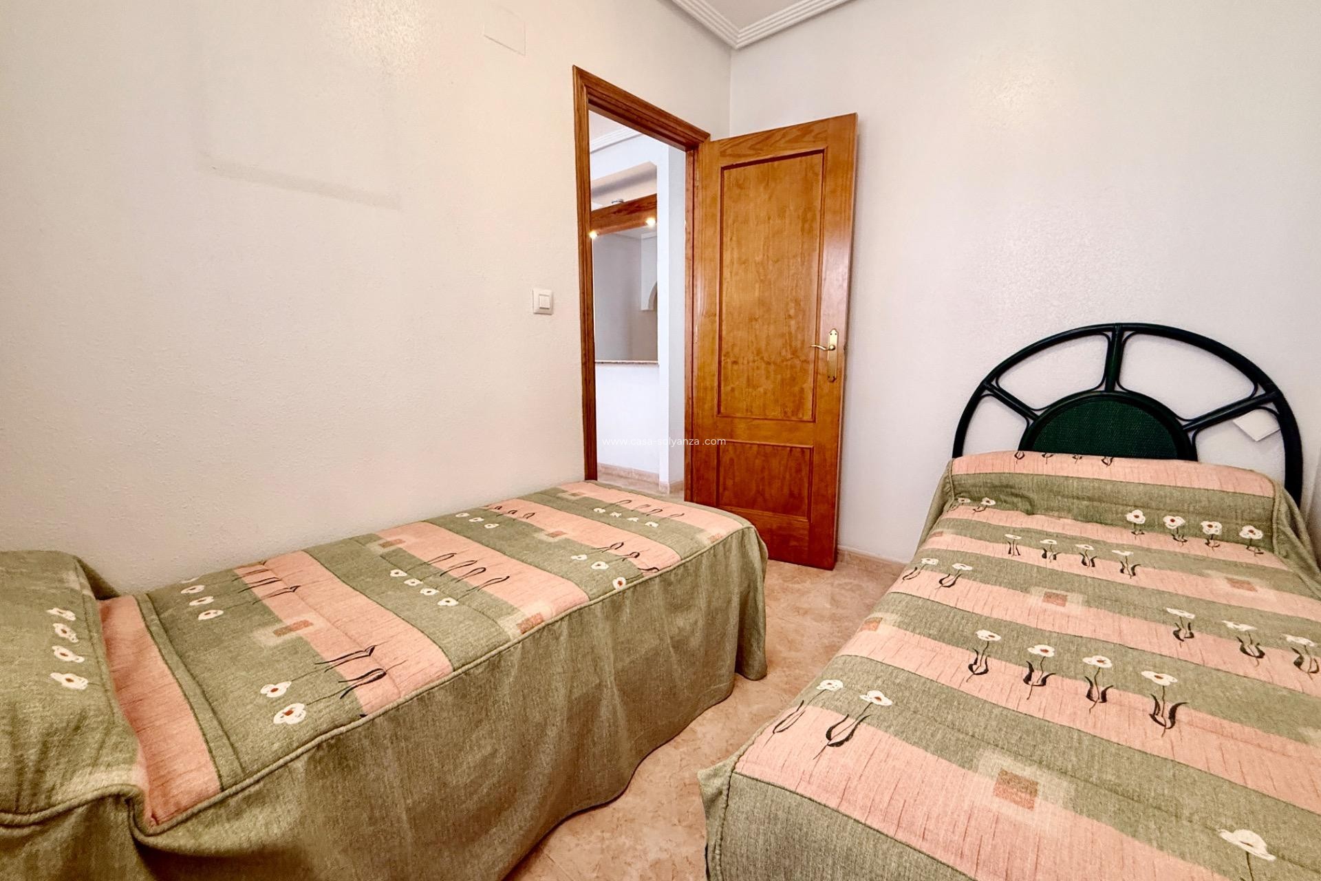 Reventa - Apartamento / piso - Torrevieja - Center