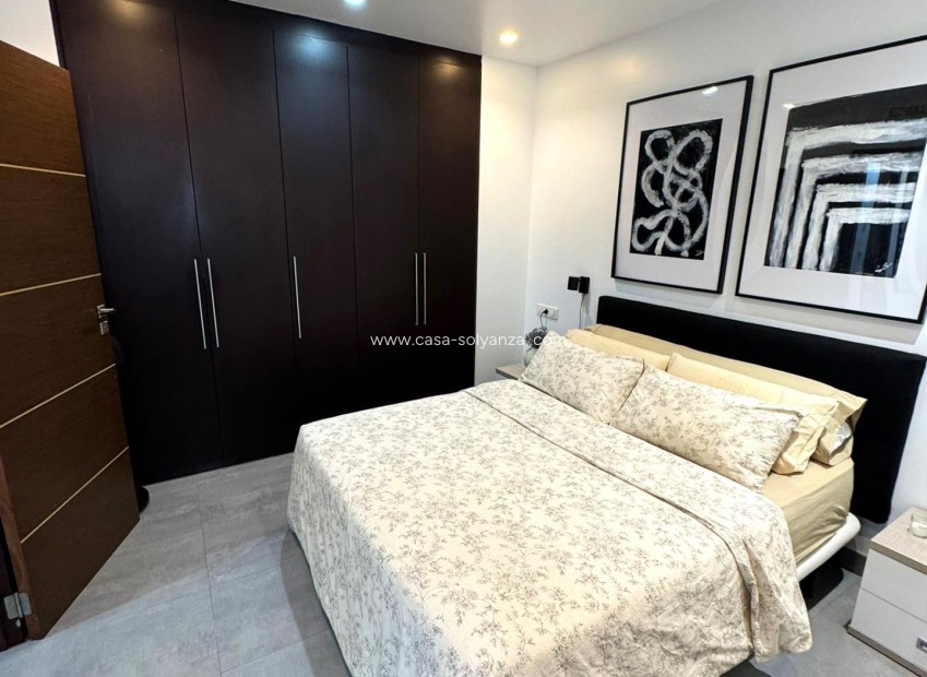 Reventa - Apartamento / piso - Torrevieja - Center