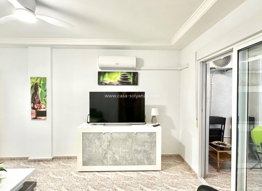 Reventa - Apartamento / piso - Torrevieja - Center