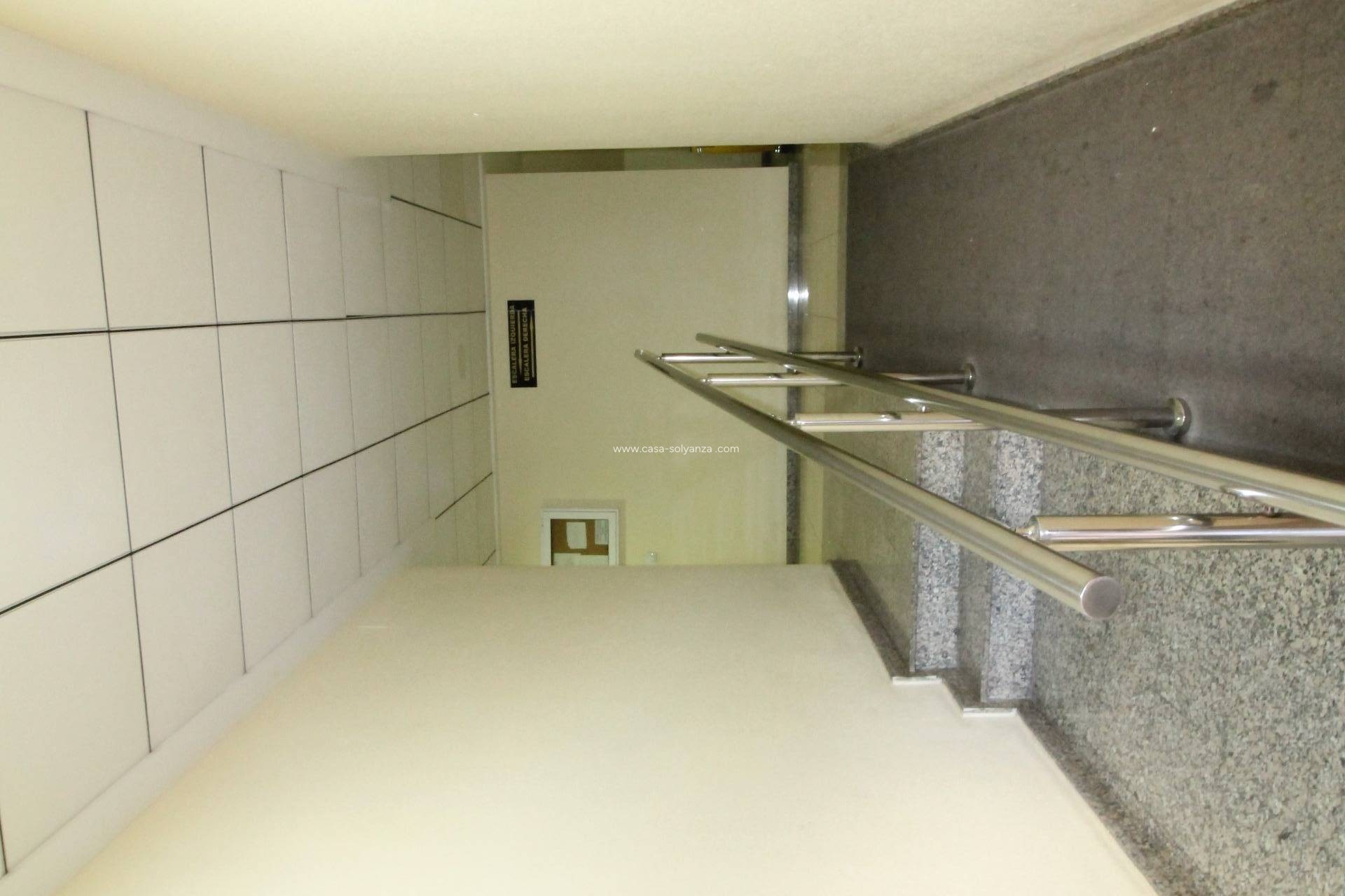 Reventa - Apartamento / piso - Torrevieja - Center