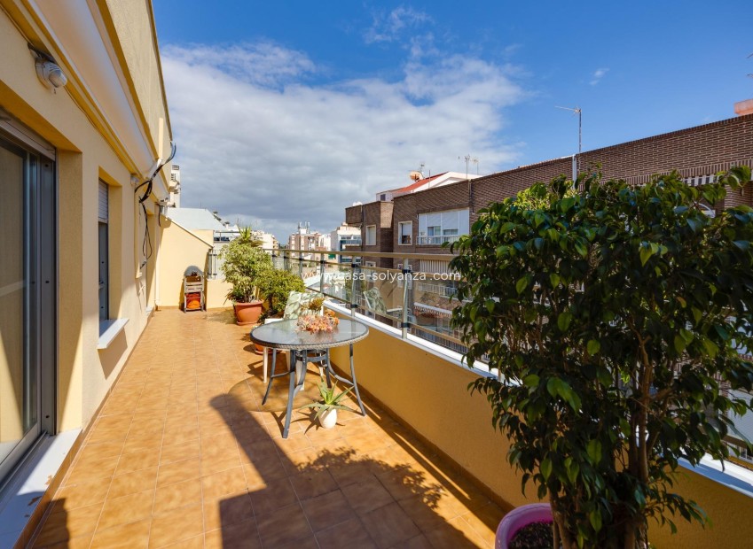 Reventa - Apartamento / piso - Torrevieja - Center