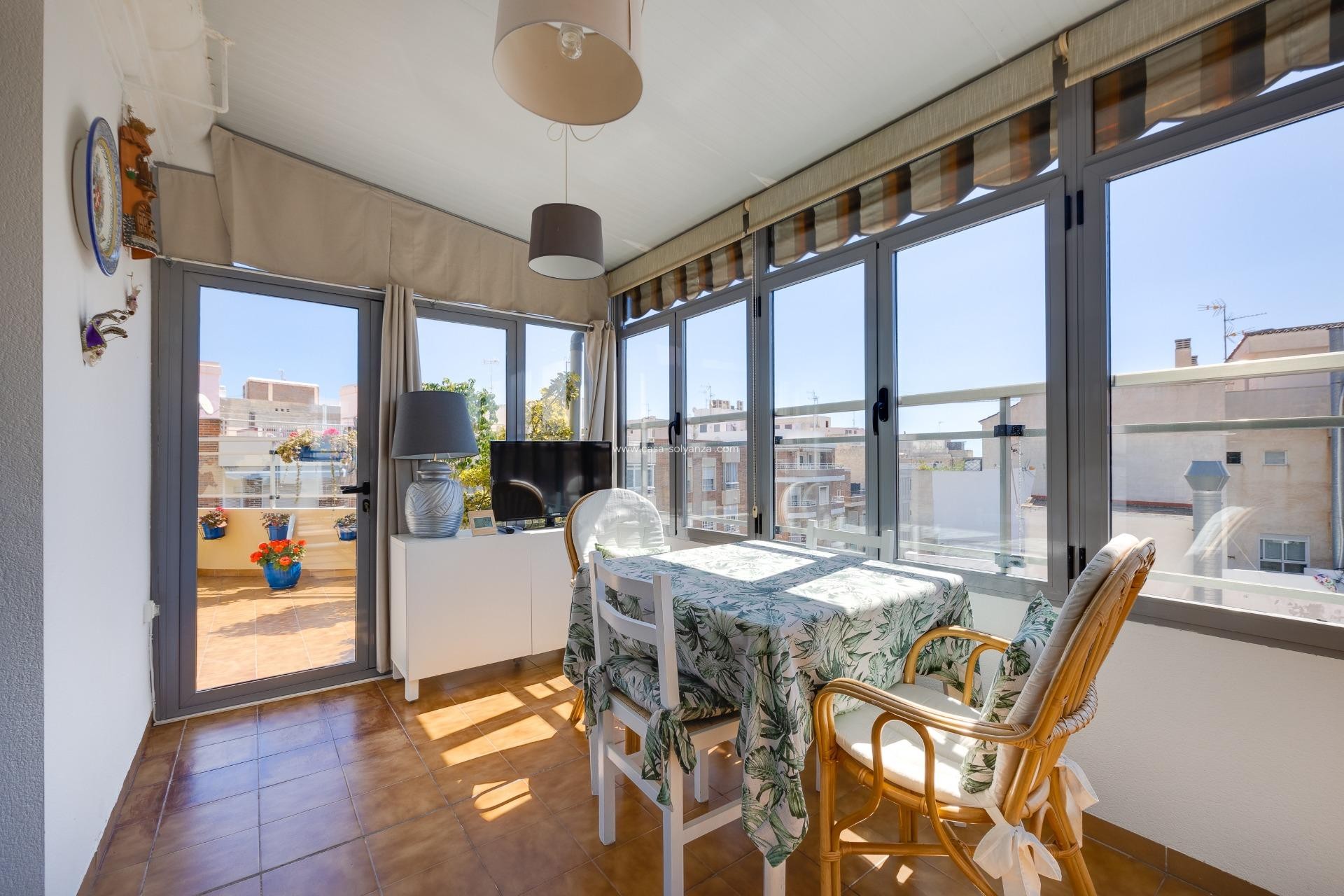 Reventa - Apartamento / piso - Torrevieja - Center