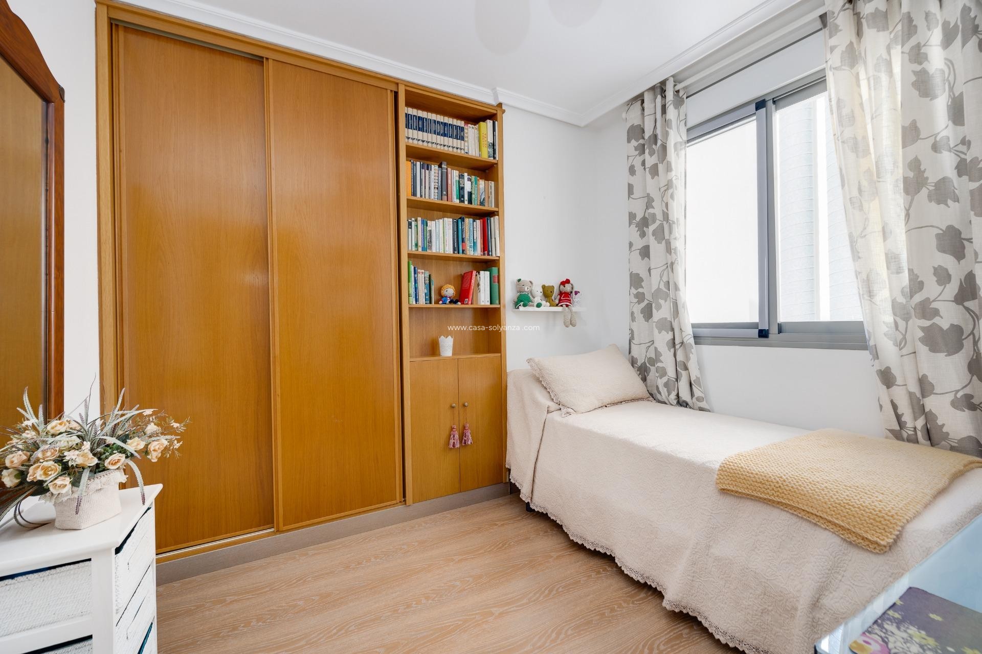 Reventa - Apartamento / piso - Torrevieja - Center