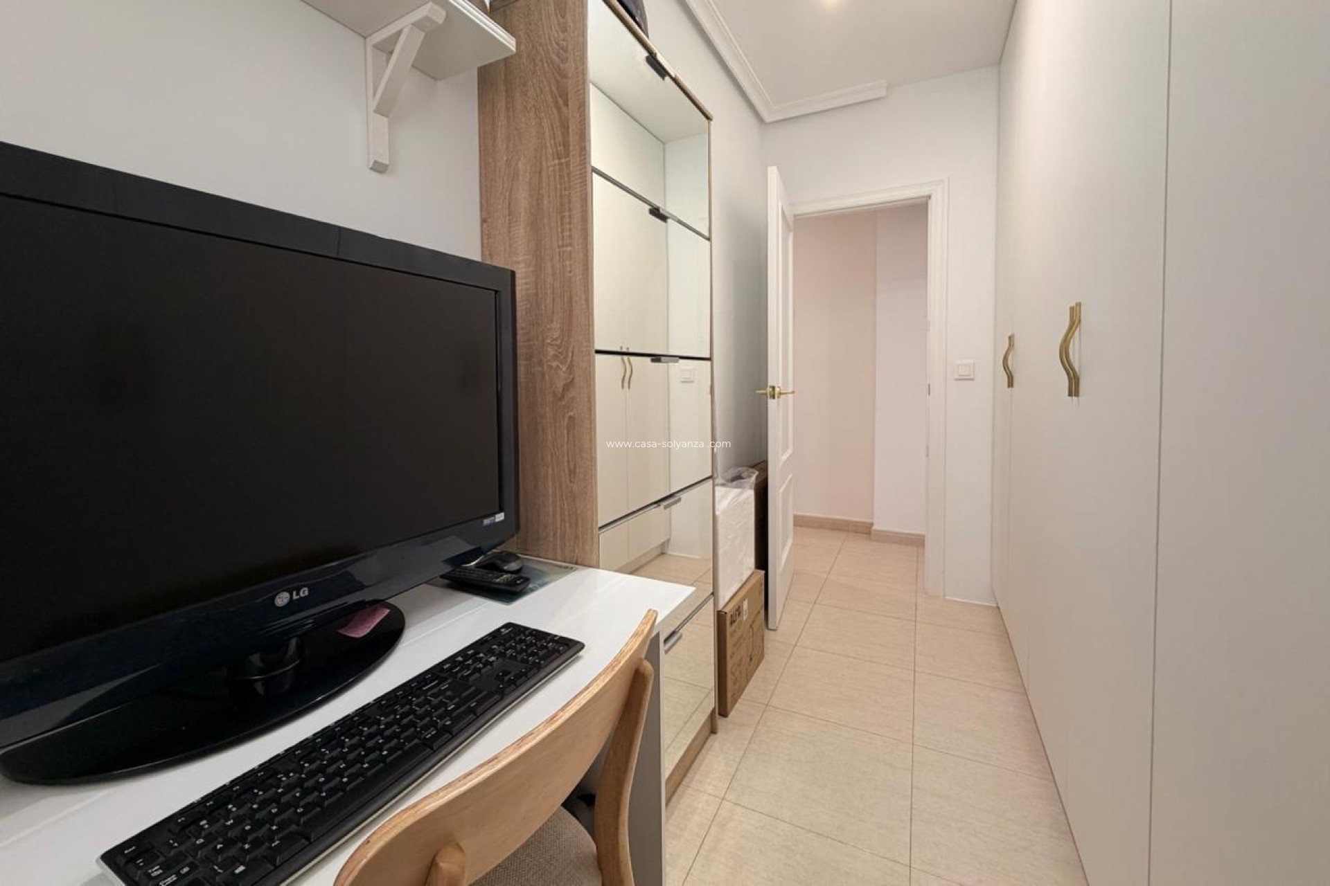 Reventa - Apartamento / piso - Torrevieja - Center