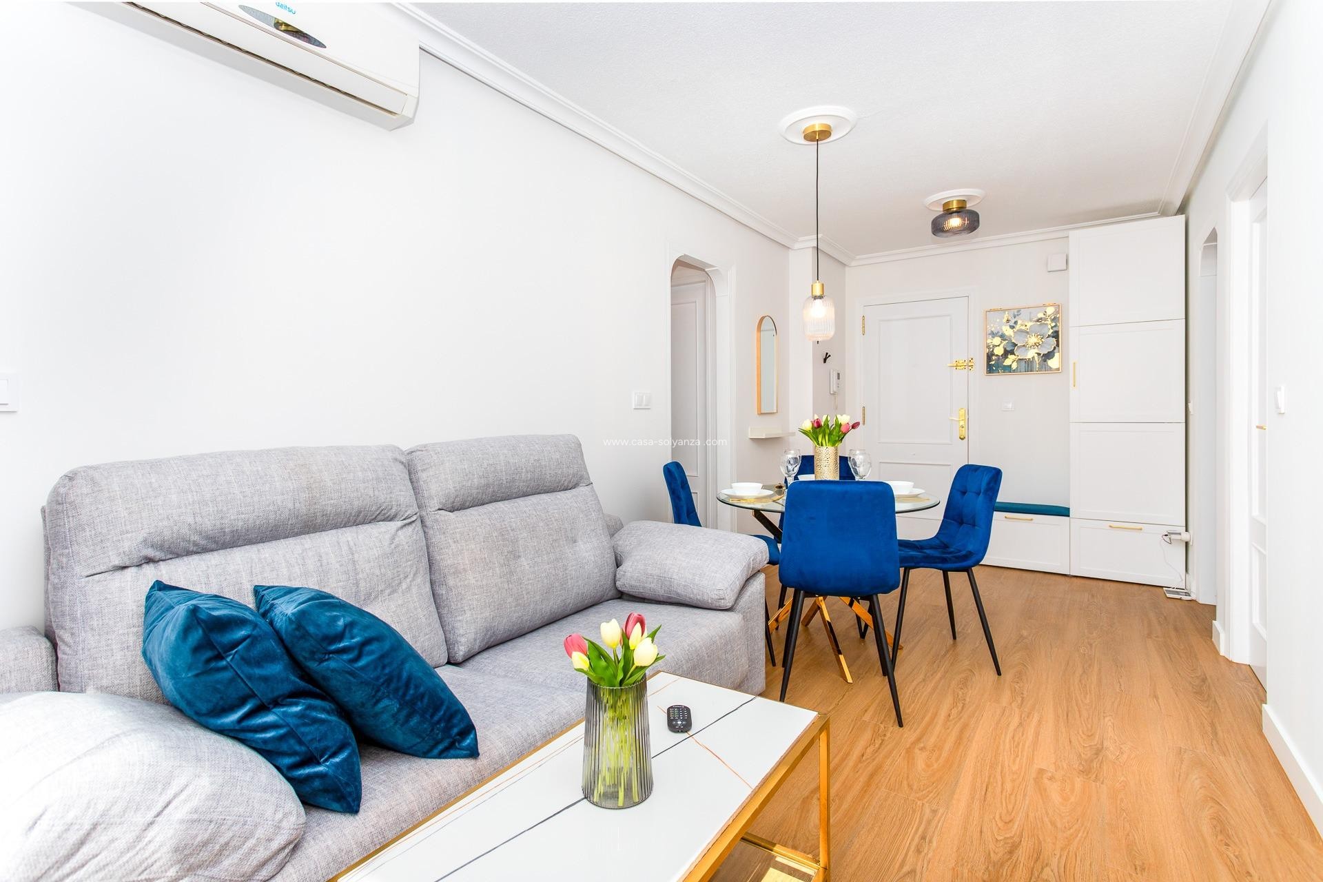 Reventa - Apartamento / piso - Torrevieja - Center