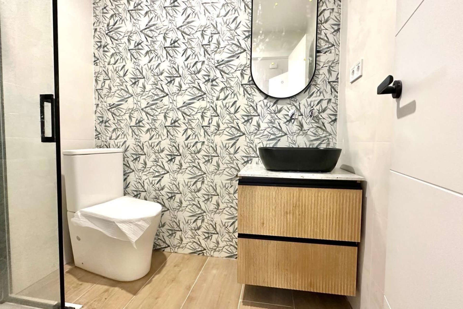 Reventa - Apartamento / piso - Torrevieja - Center