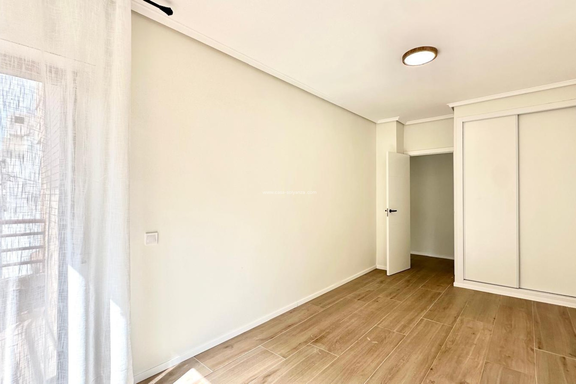 Reventa - Apartamento / piso - Torrevieja - Center