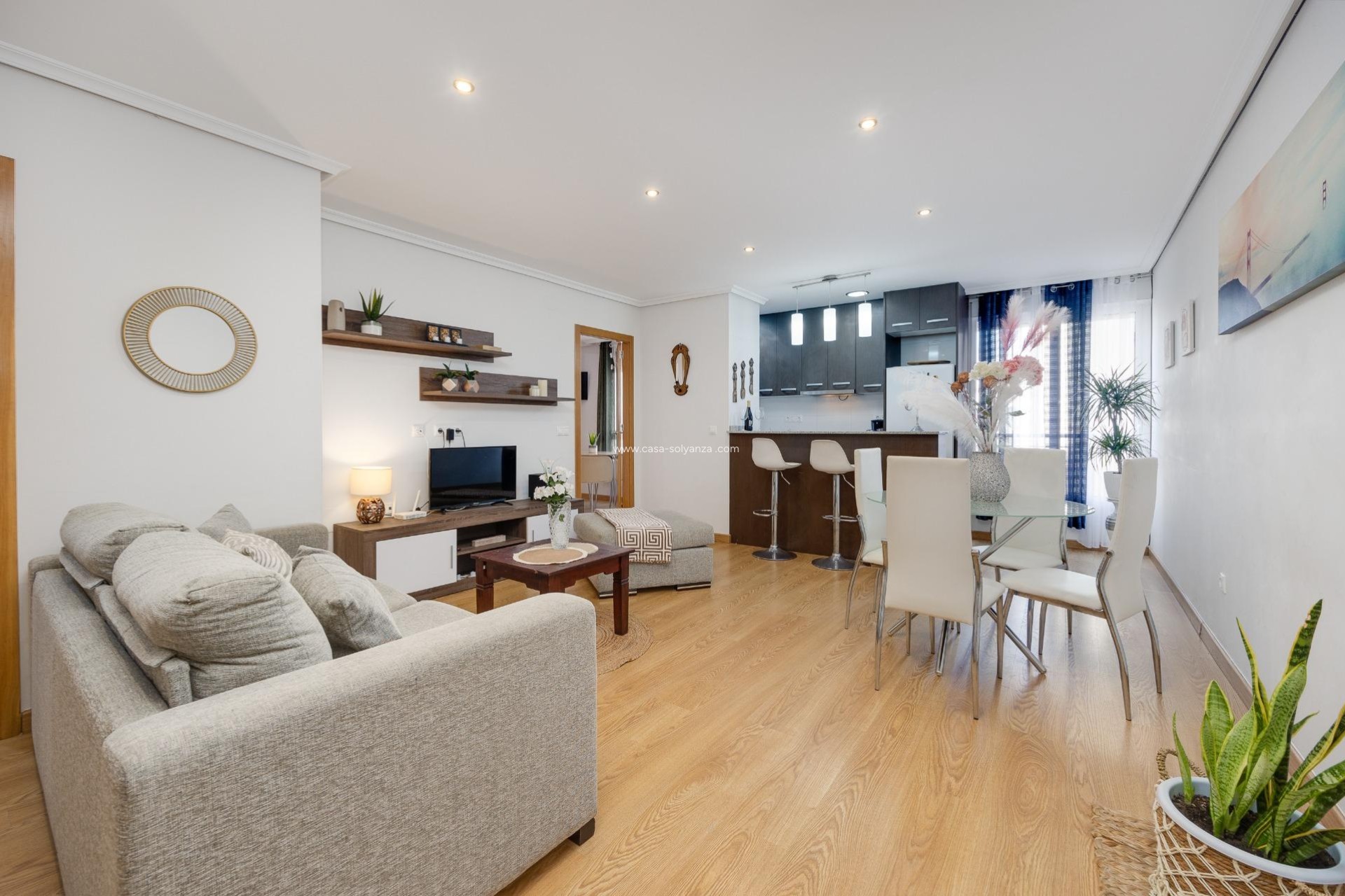 Reventa - Apartamento / piso - Torrevieja - Center