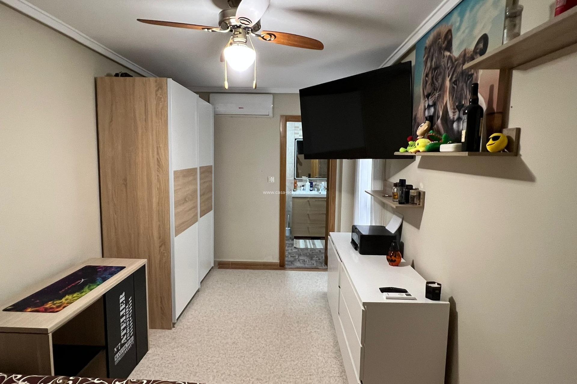 Reventa - Apartamento / piso - Torrevieja - Center