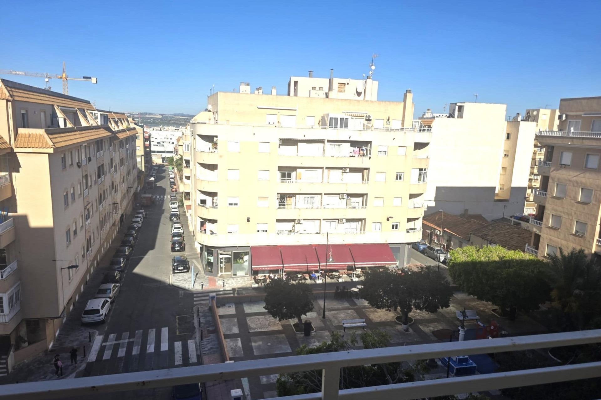 Reventa - Apartamento / piso - Torrevieja - Center