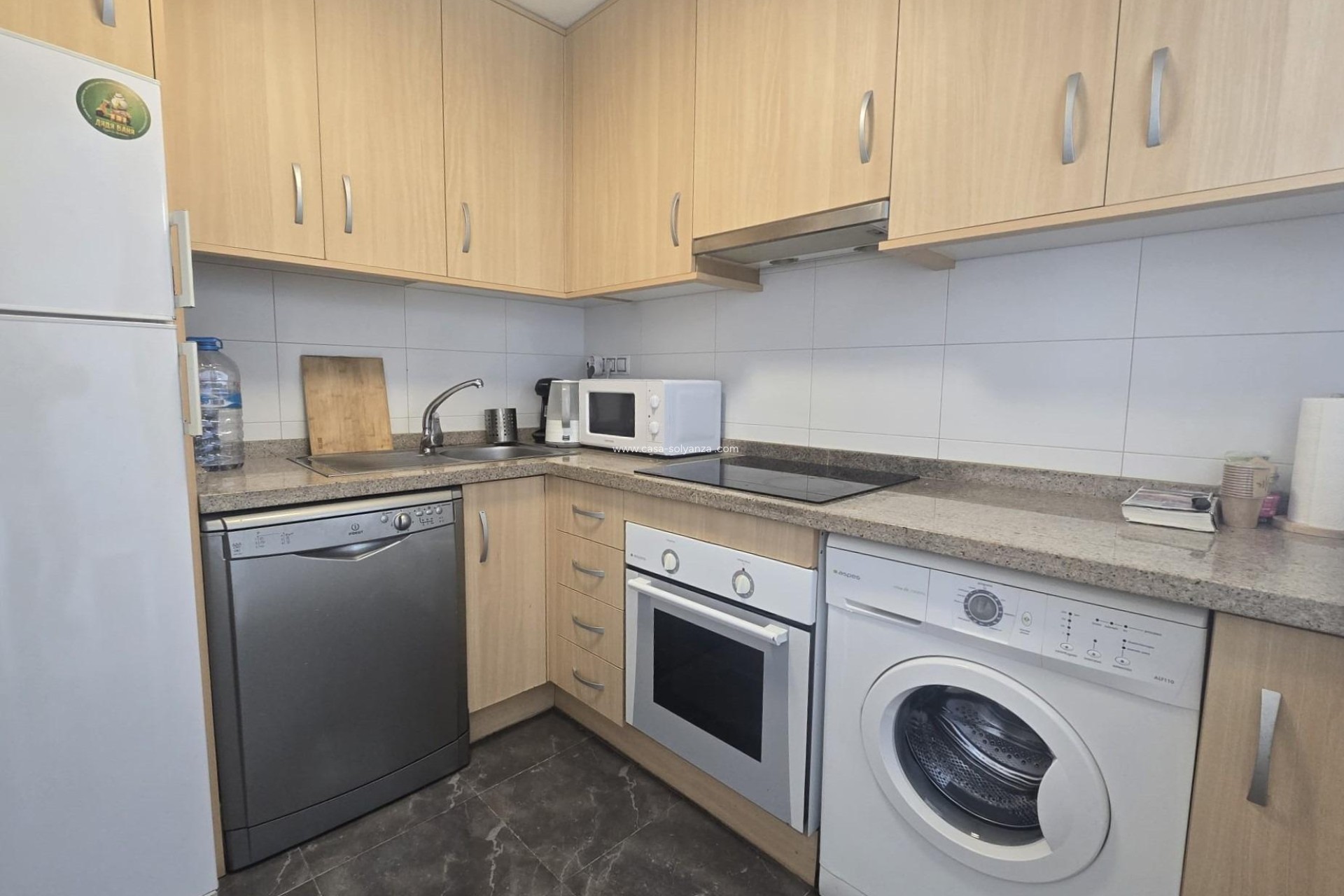 Reventa - Apartamento / piso - Torrevieja - Center