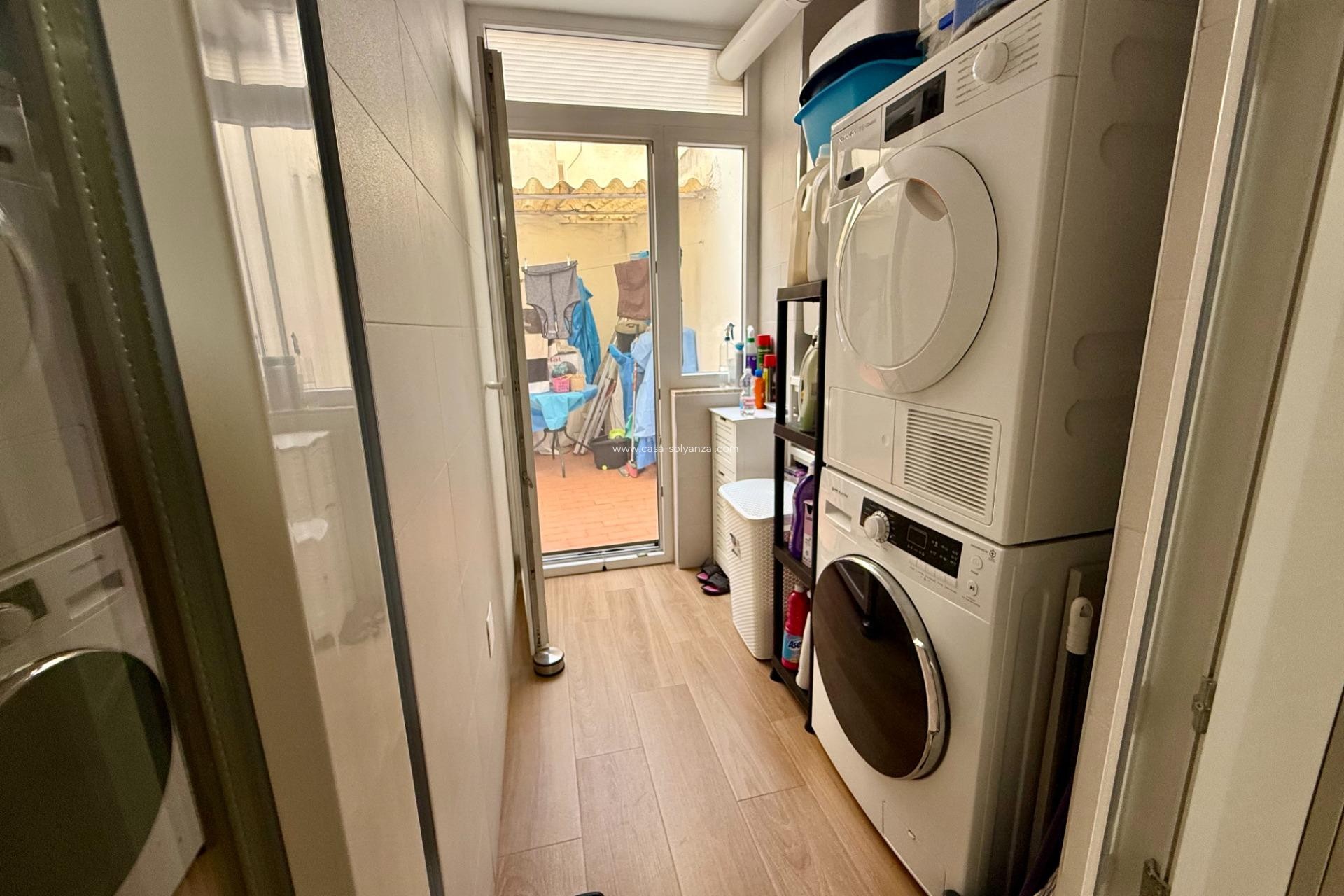 Reventa - Apartamento / piso - Torrevieja - Center