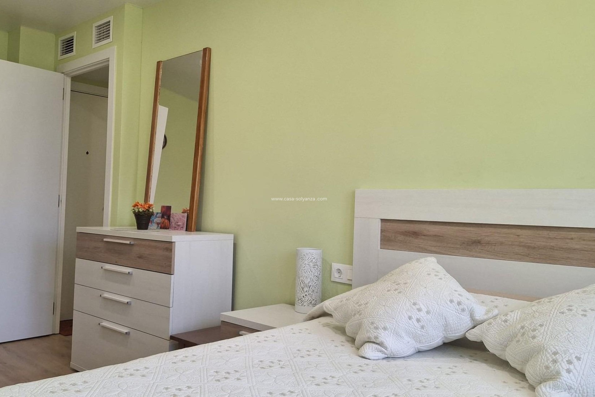 Reventa - Apartamento / piso - Torrevieja - Center