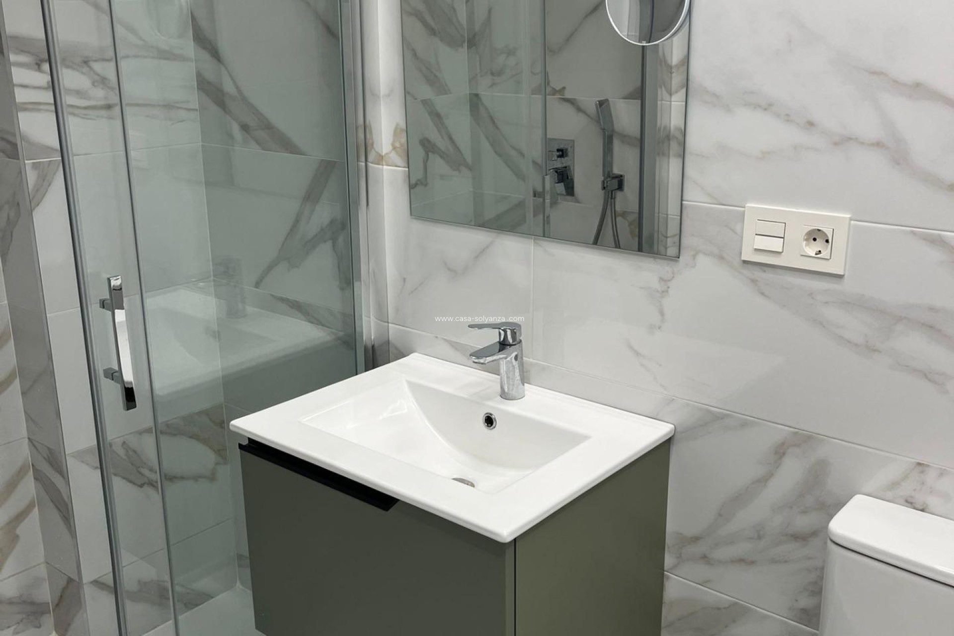 Reventa - Apartamento / piso - Torrevieja - Center