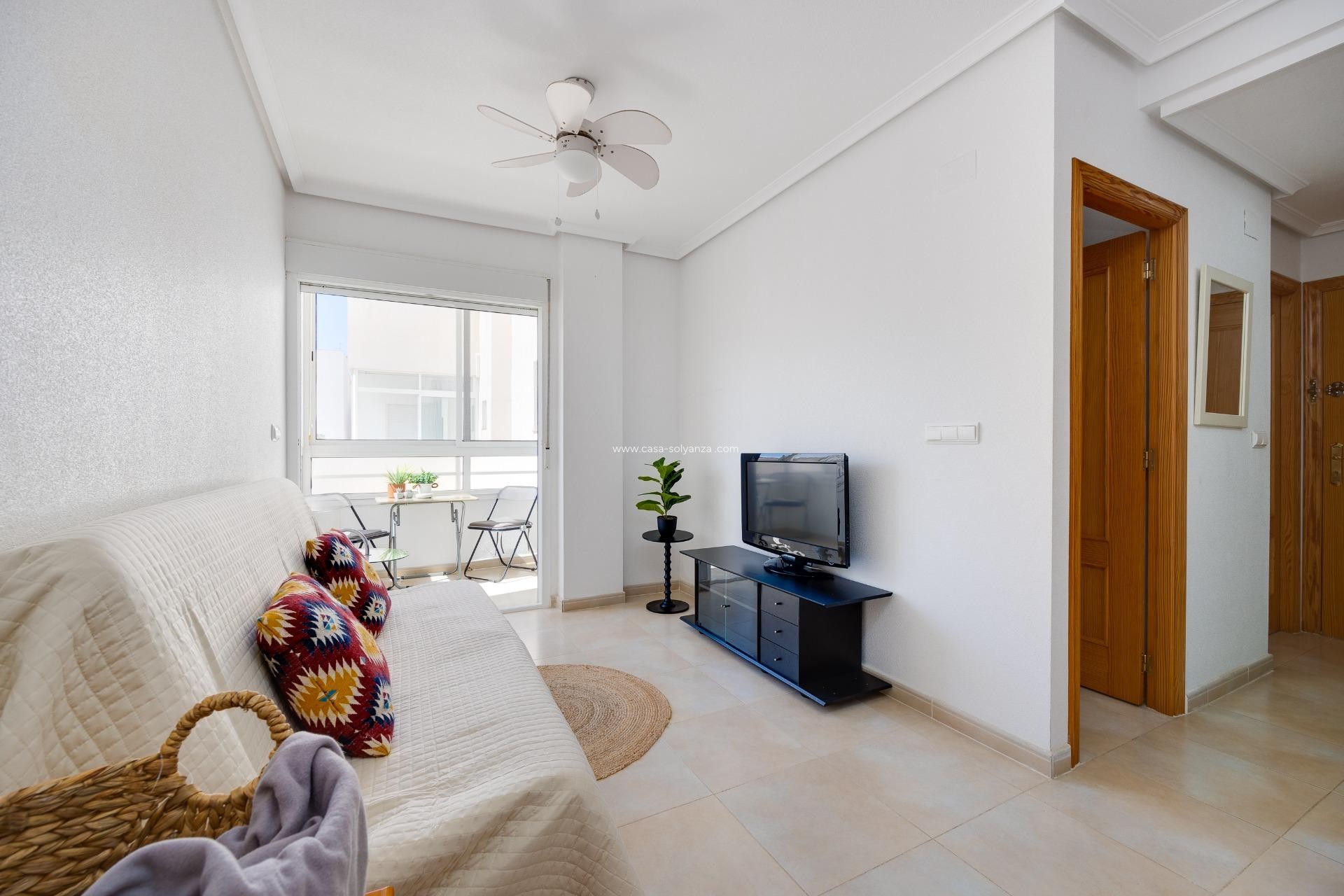 Reventa - Apartamento / piso - Torrevieja - Center