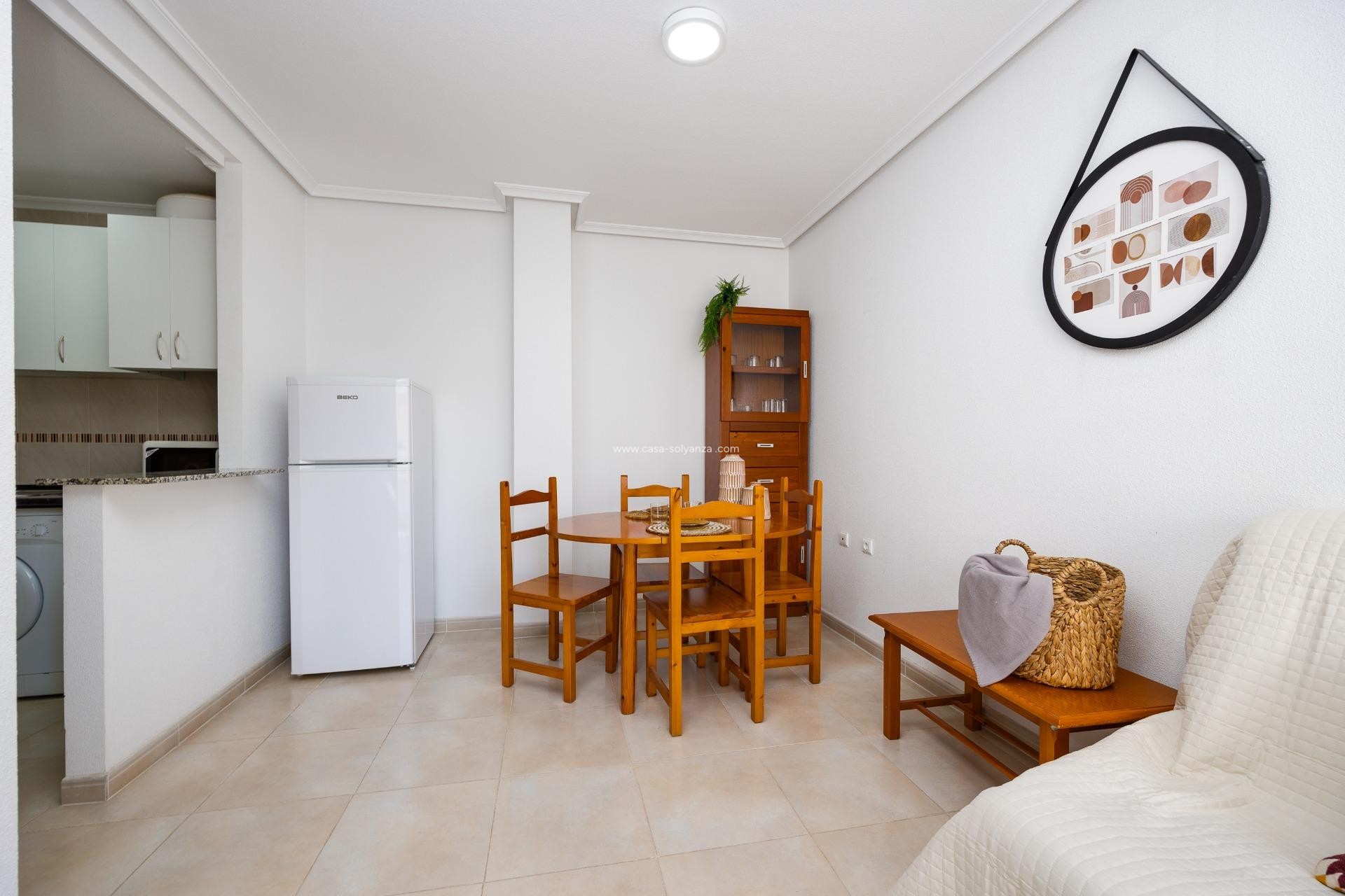 Reventa - Apartamento / piso - Torrevieja - Center