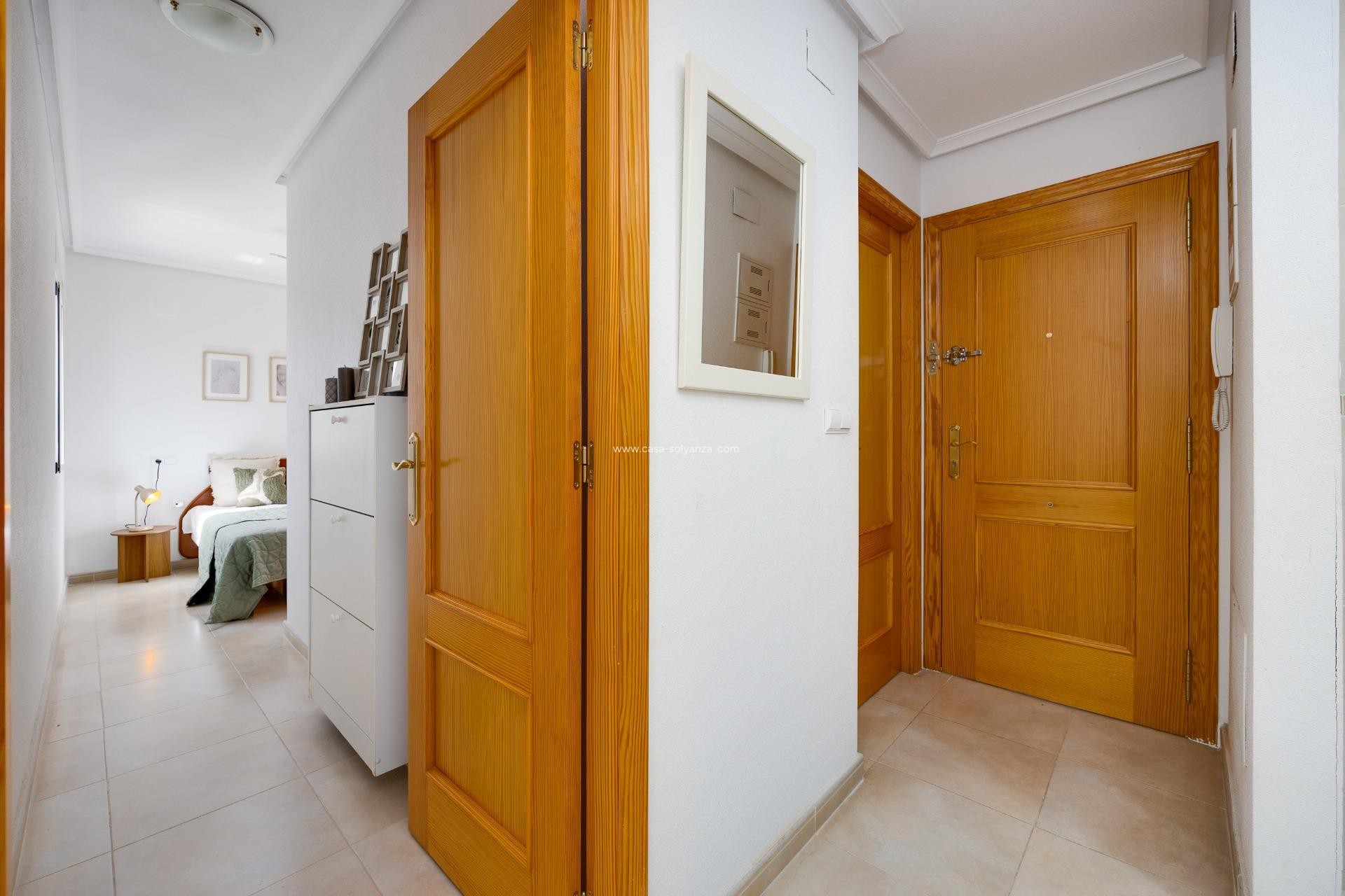 Reventa - Apartamento / piso - Torrevieja - Center