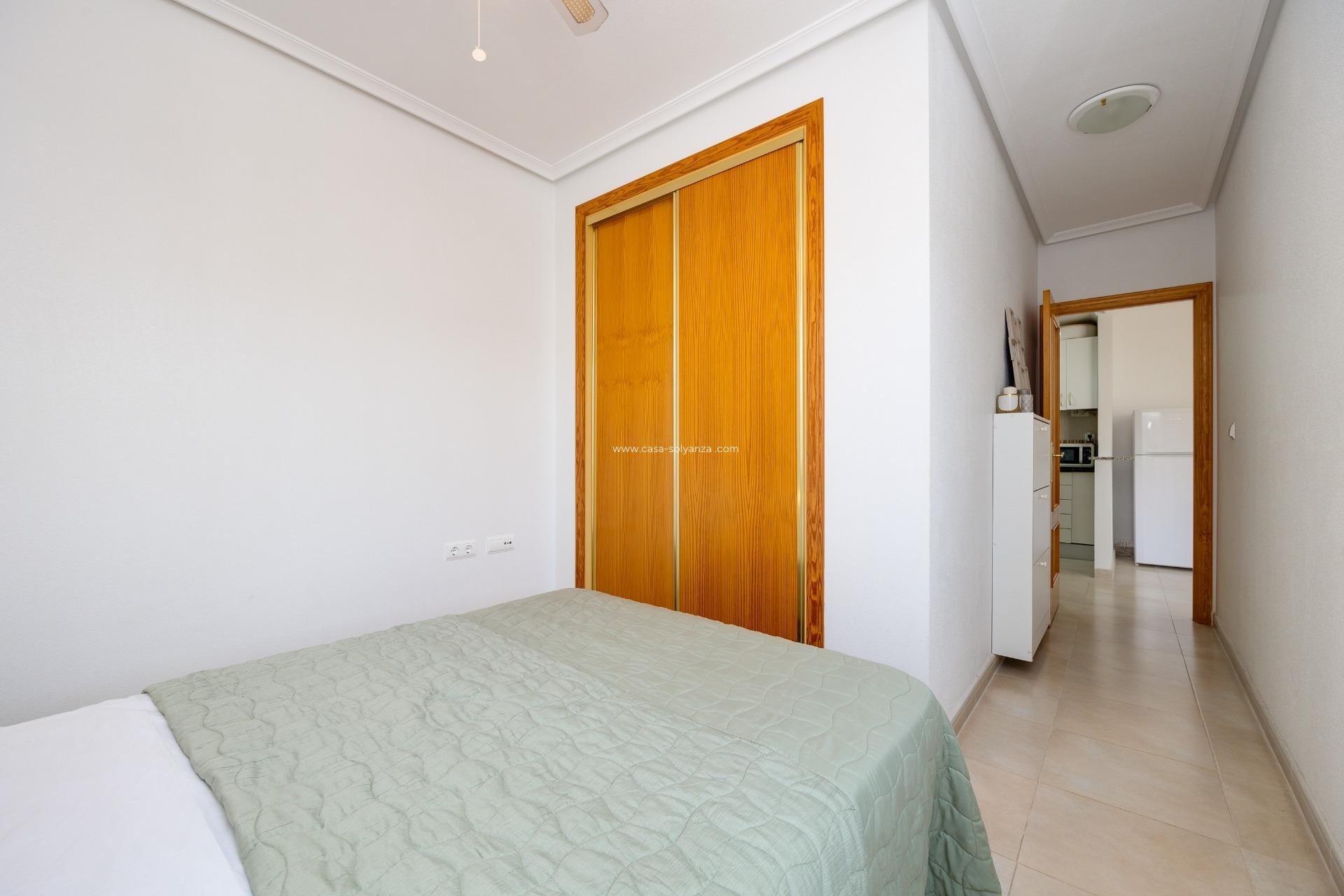 Reventa - Apartamento / piso - Torrevieja - Center