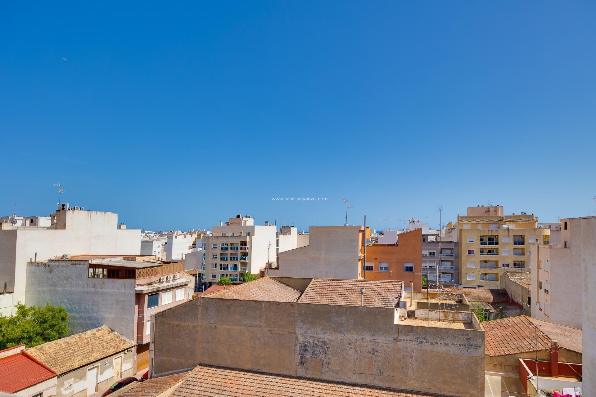 Reventa - Apartamento / piso - Torrevieja - Center