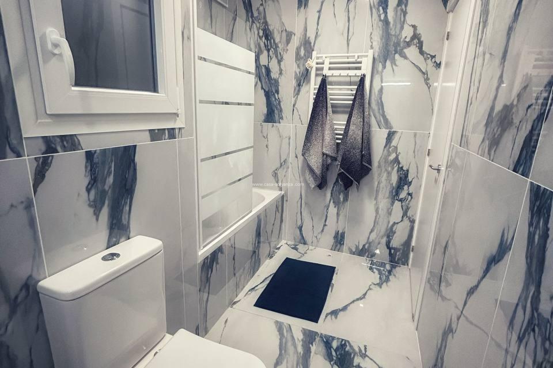 Reventa - Apartamento / piso - Torrevieja - Center
