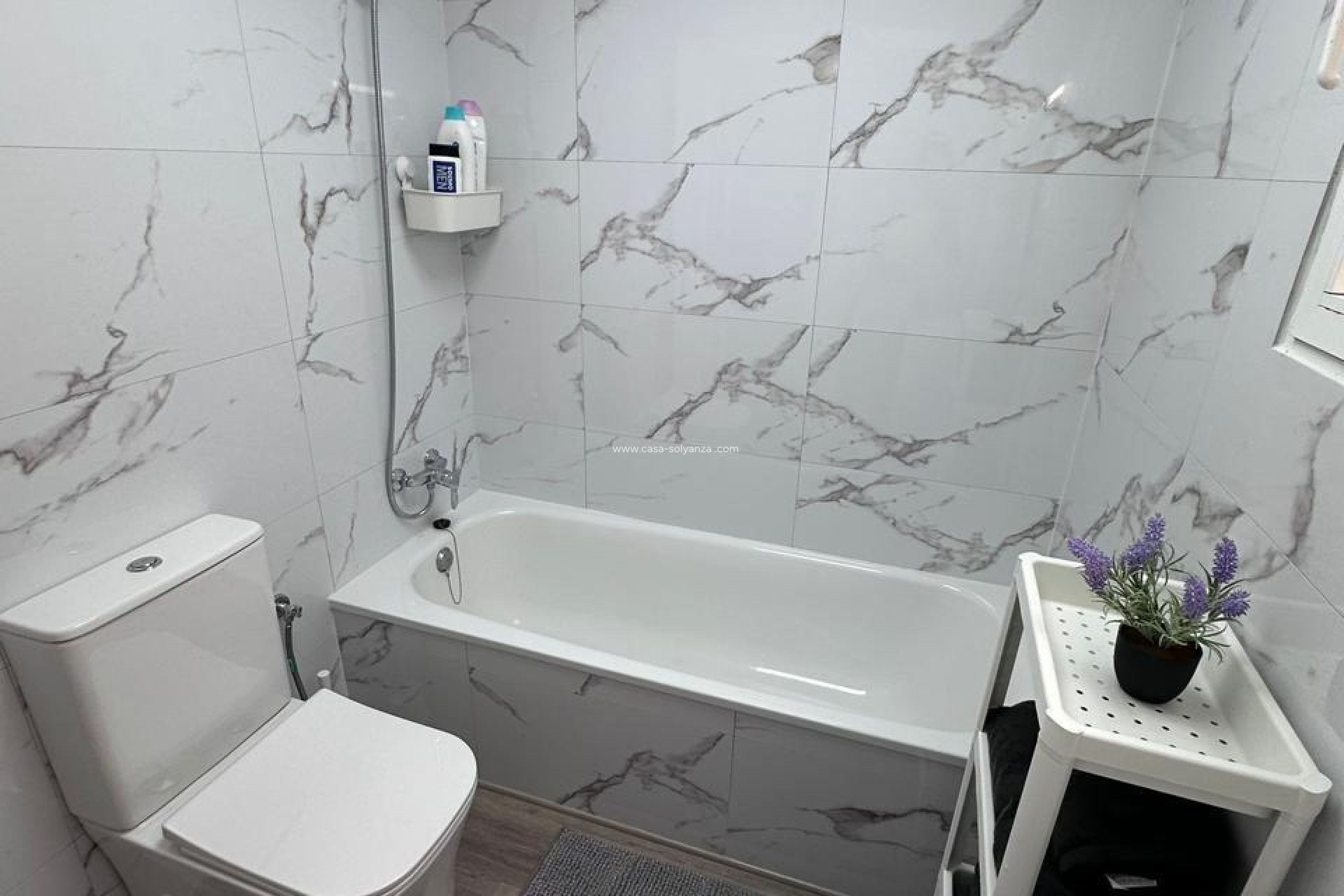 Reventa - Apartamento / piso - Torrevieja - Centro - Muelle Pesquero