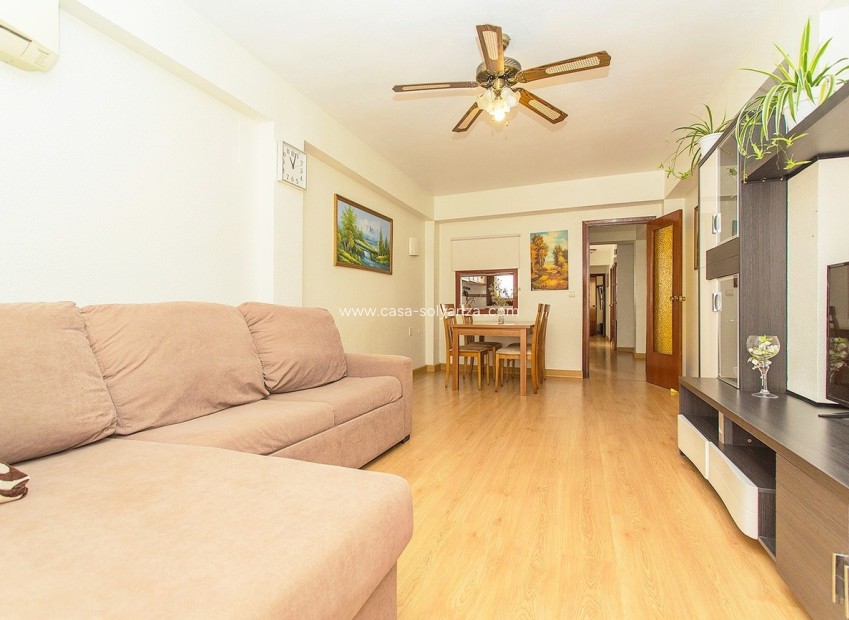 Reventa - Apartamento / piso - Torrevieja - Centro-Muelle Pesquero