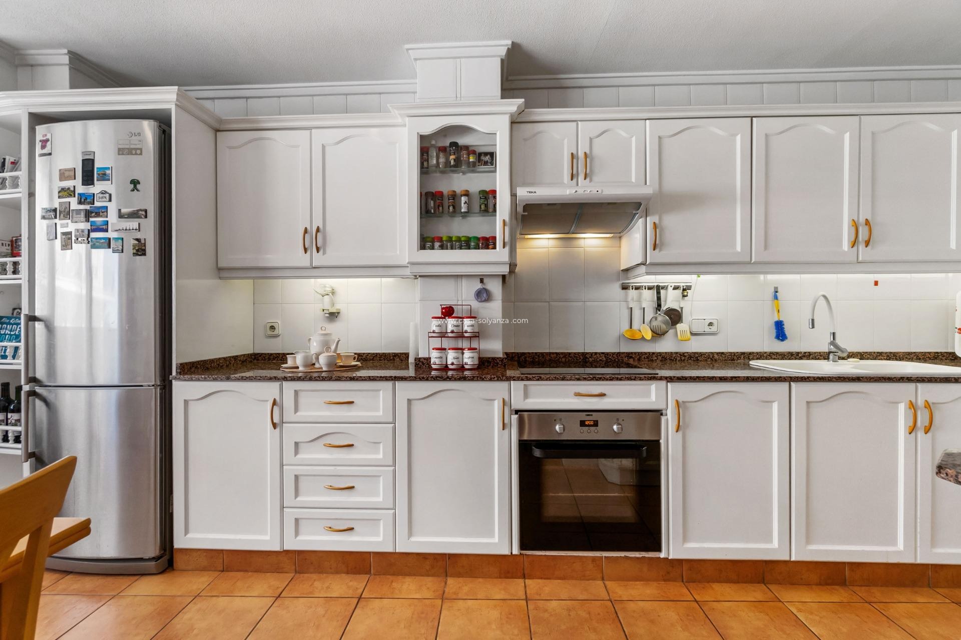 Reventa - Apartamento / piso - Torrevieja - Centro - Muelle Pesquero
