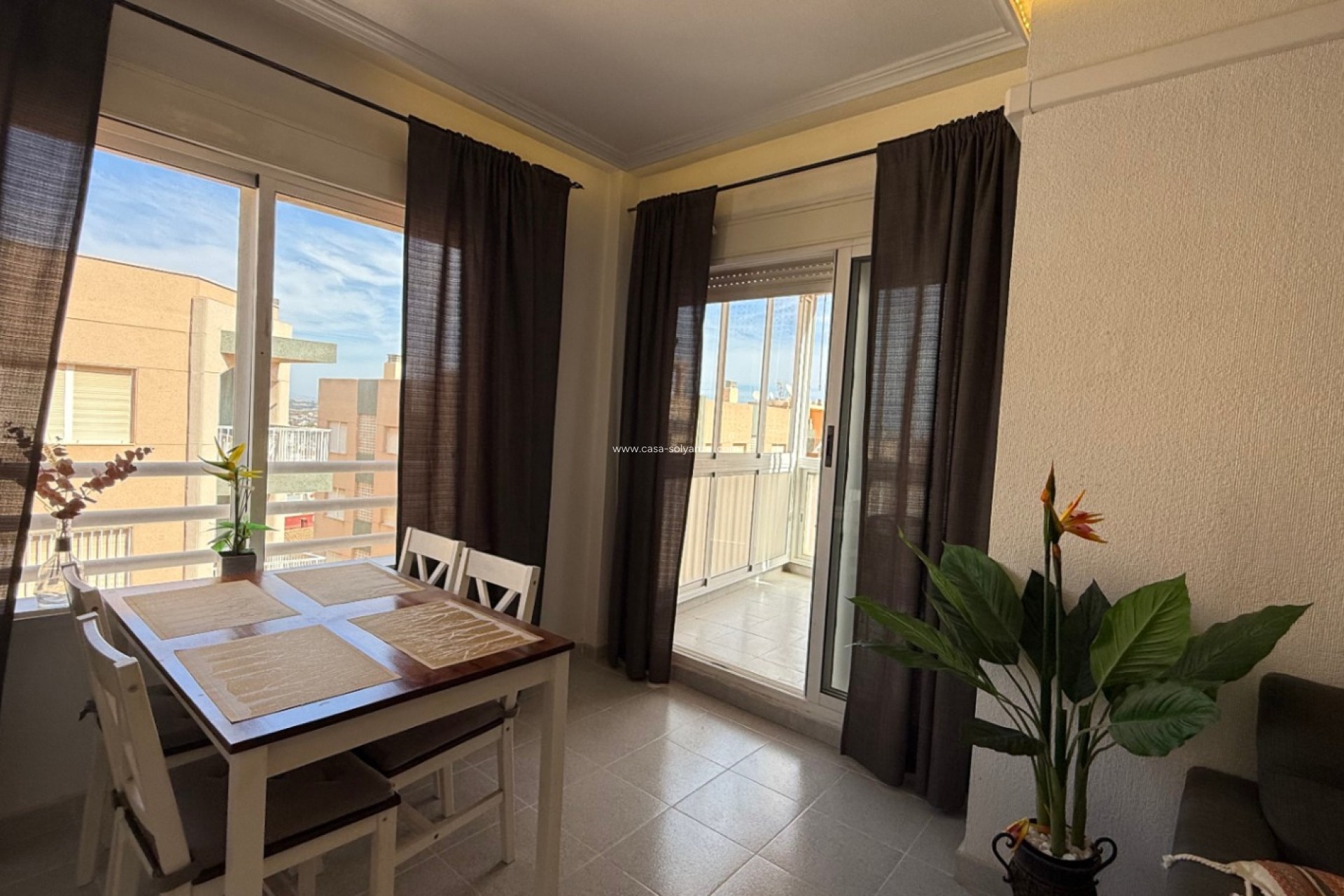 Reventa - Apartamento / piso - Torrevieja - Costa Blanca Sur