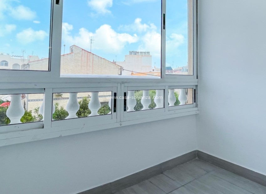 Reventa - Apartamento / piso - Torrevieja - Costa Blanca