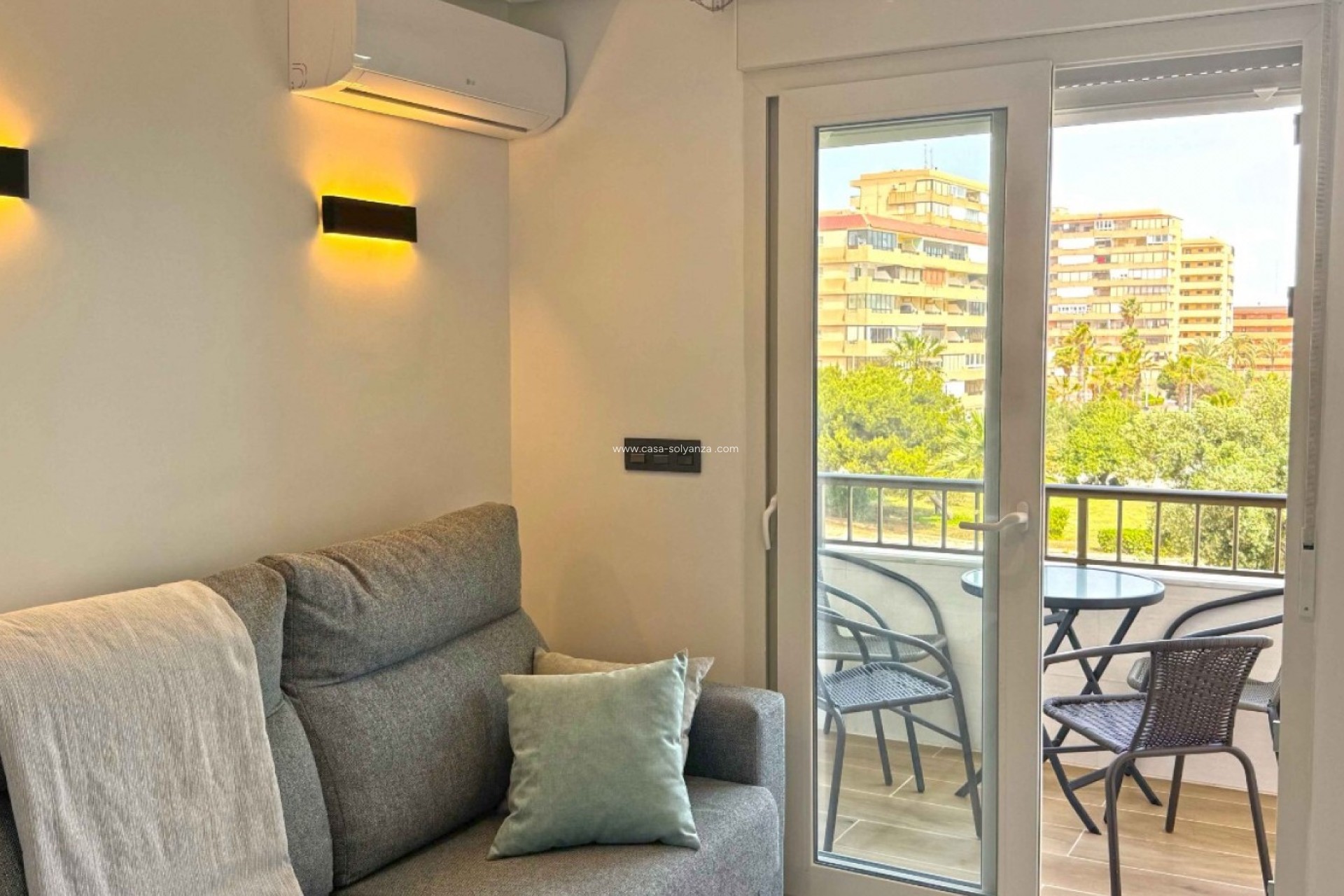 Reventa - Apartamento / piso - Torrevieja - Costa Blanca