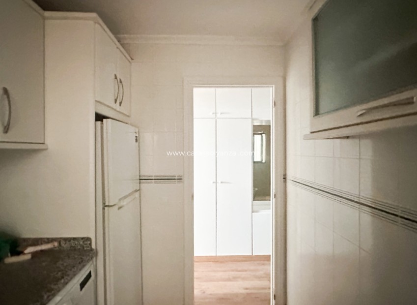 Reventa - Apartamento / piso - Torrevieja - Costa Blanca