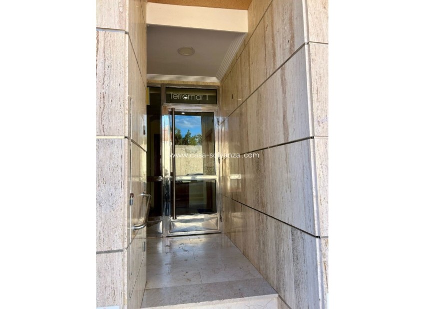 Reventa - Apartamento / piso - Torrevieja - Costa Blanca