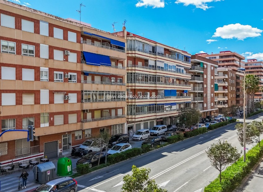 Reventa - Apartamento / piso - Torrevieja - Costa Blanca