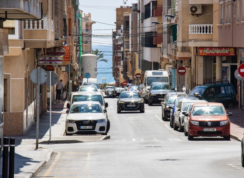 Reventa - Apartamento / piso - Torrevieja - Costa Blanca