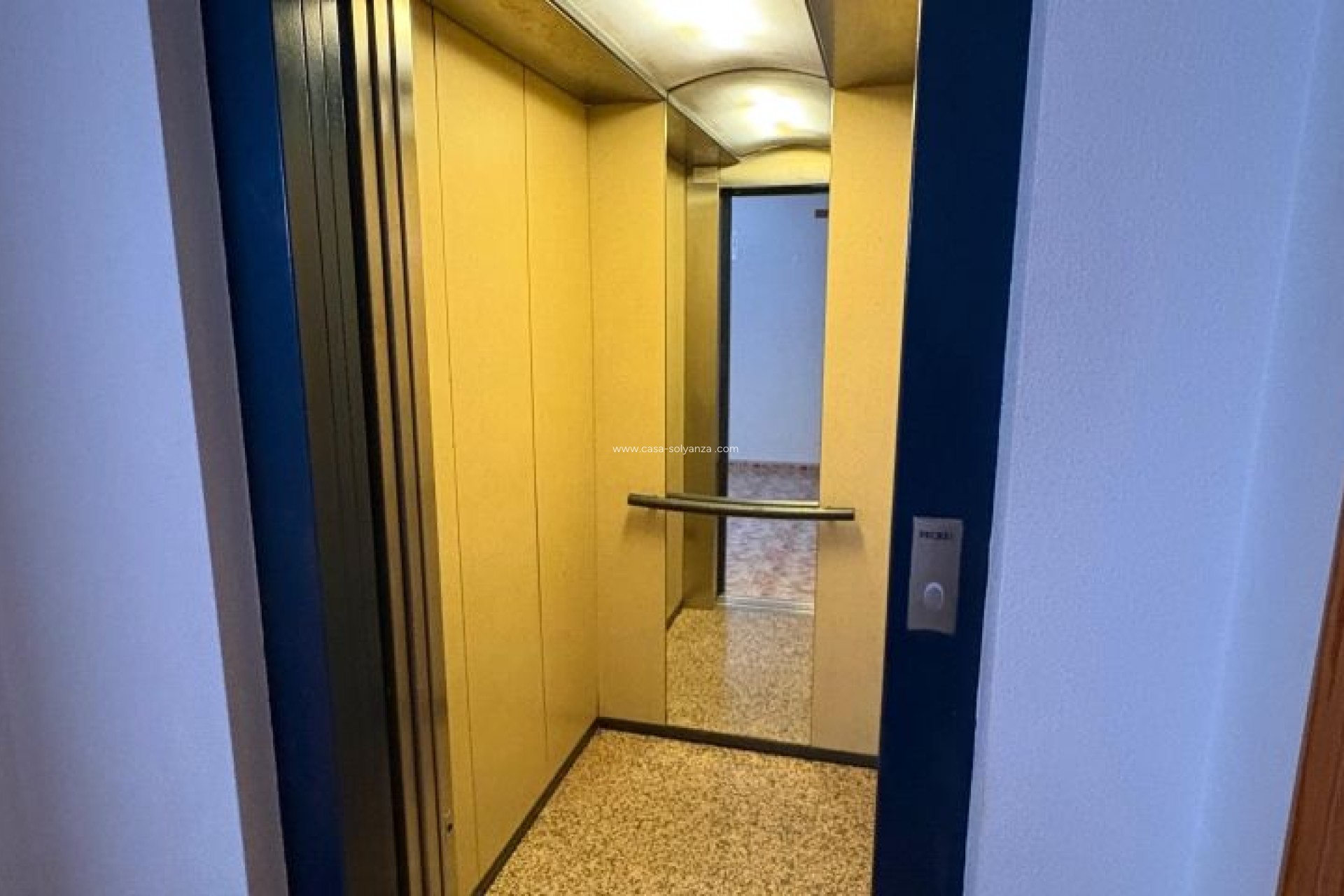 Reventa - Apartamento / piso - Torrevieja - Costa Blanca