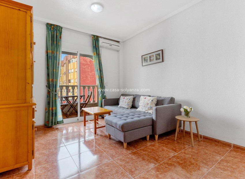 Reventa - Apartamento / piso - Torrevieja - Costa Blanca