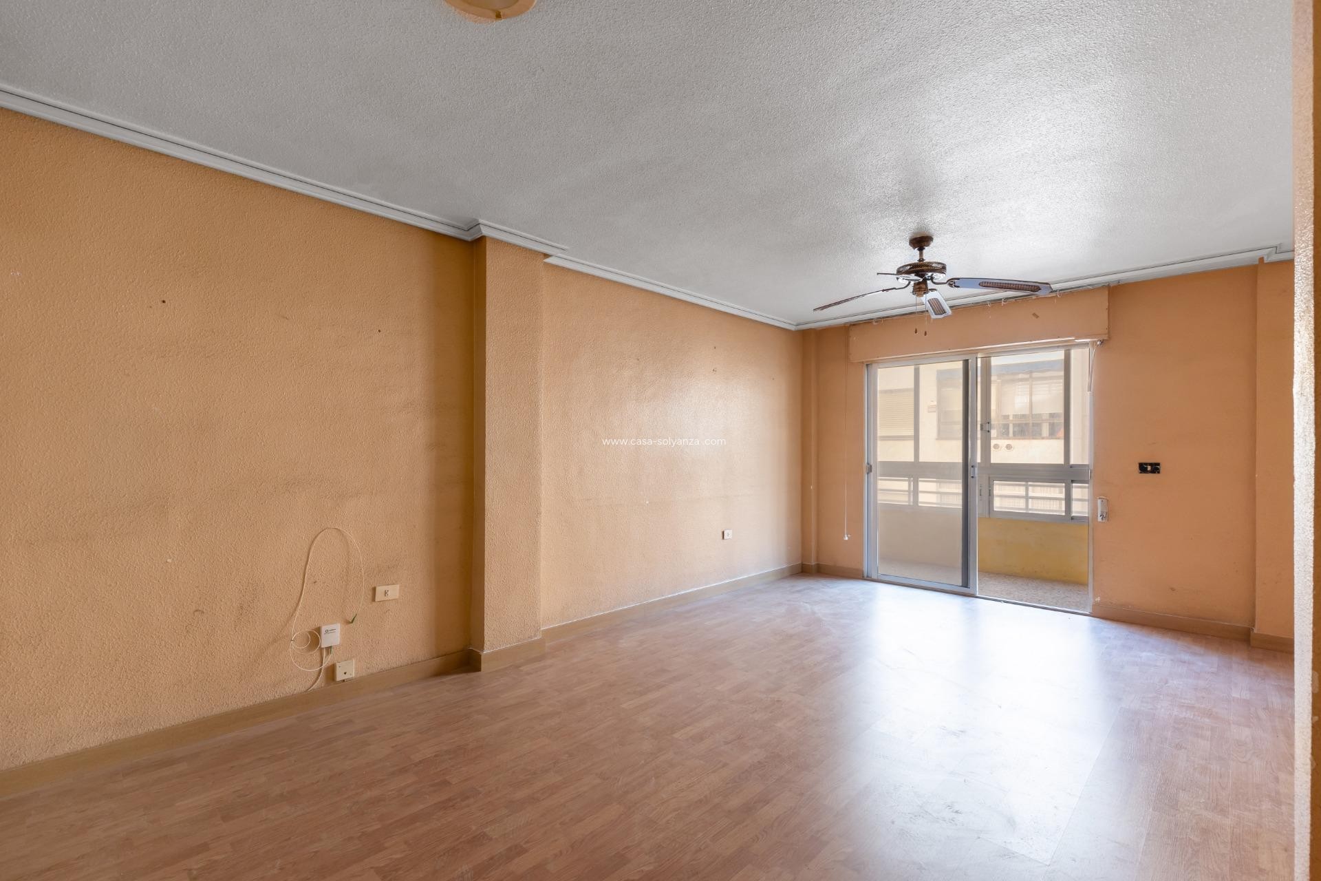 Reventa - Apartamento / piso - Torrevieja - Costa Blanca