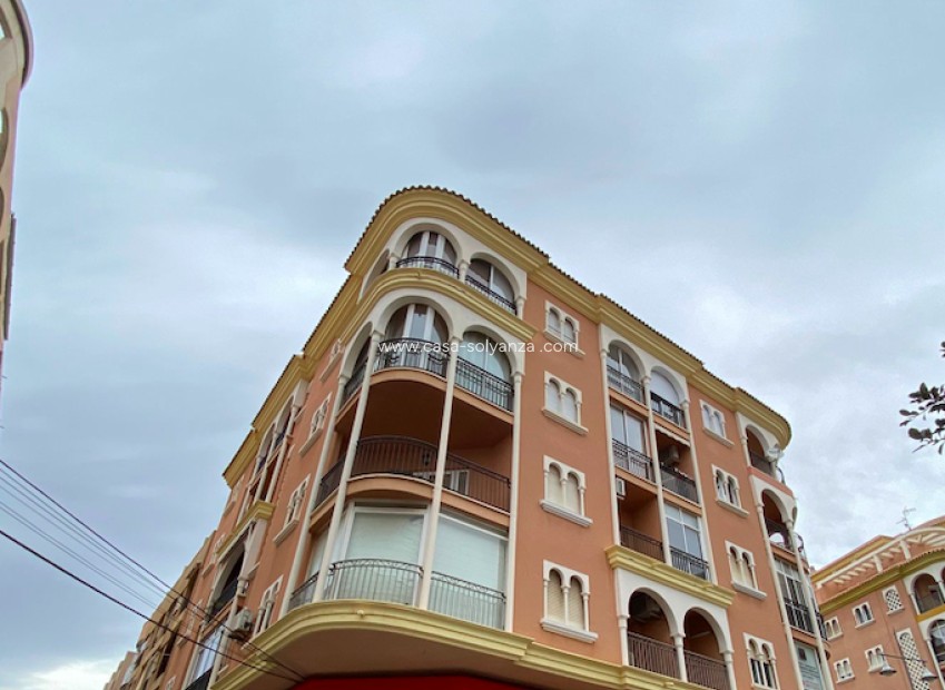 Reventa - Apartamento / piso - Torrevieja - Costa Blanca