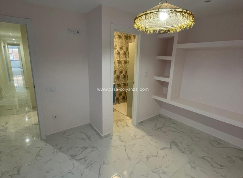 Reventa - Apartamento / piso - Torrevieja - Costa Blanca