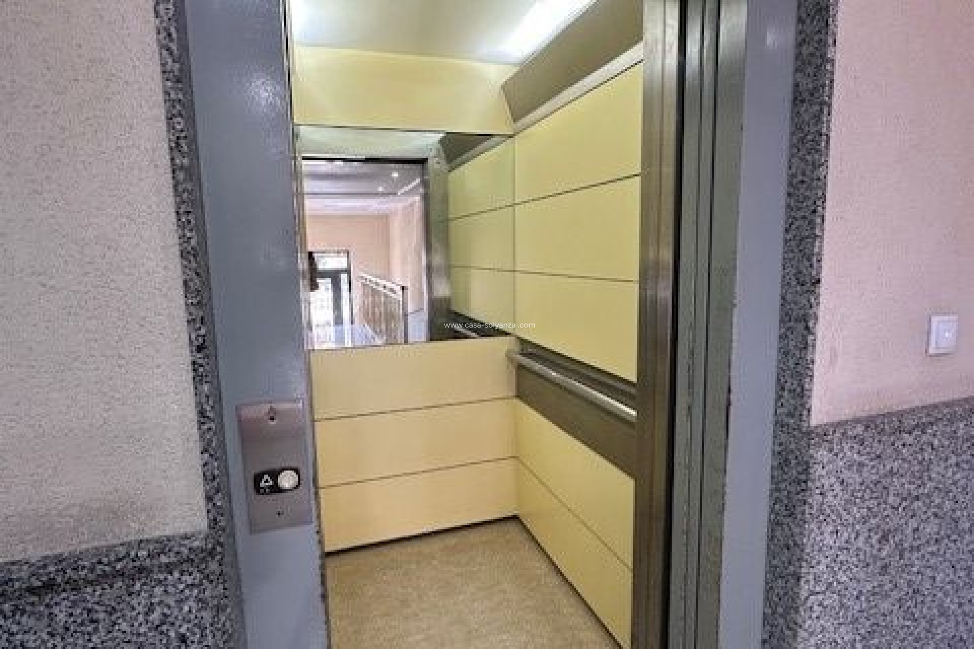 Reventa - Apartamento / piso - Torrevieja - Costa Blanca