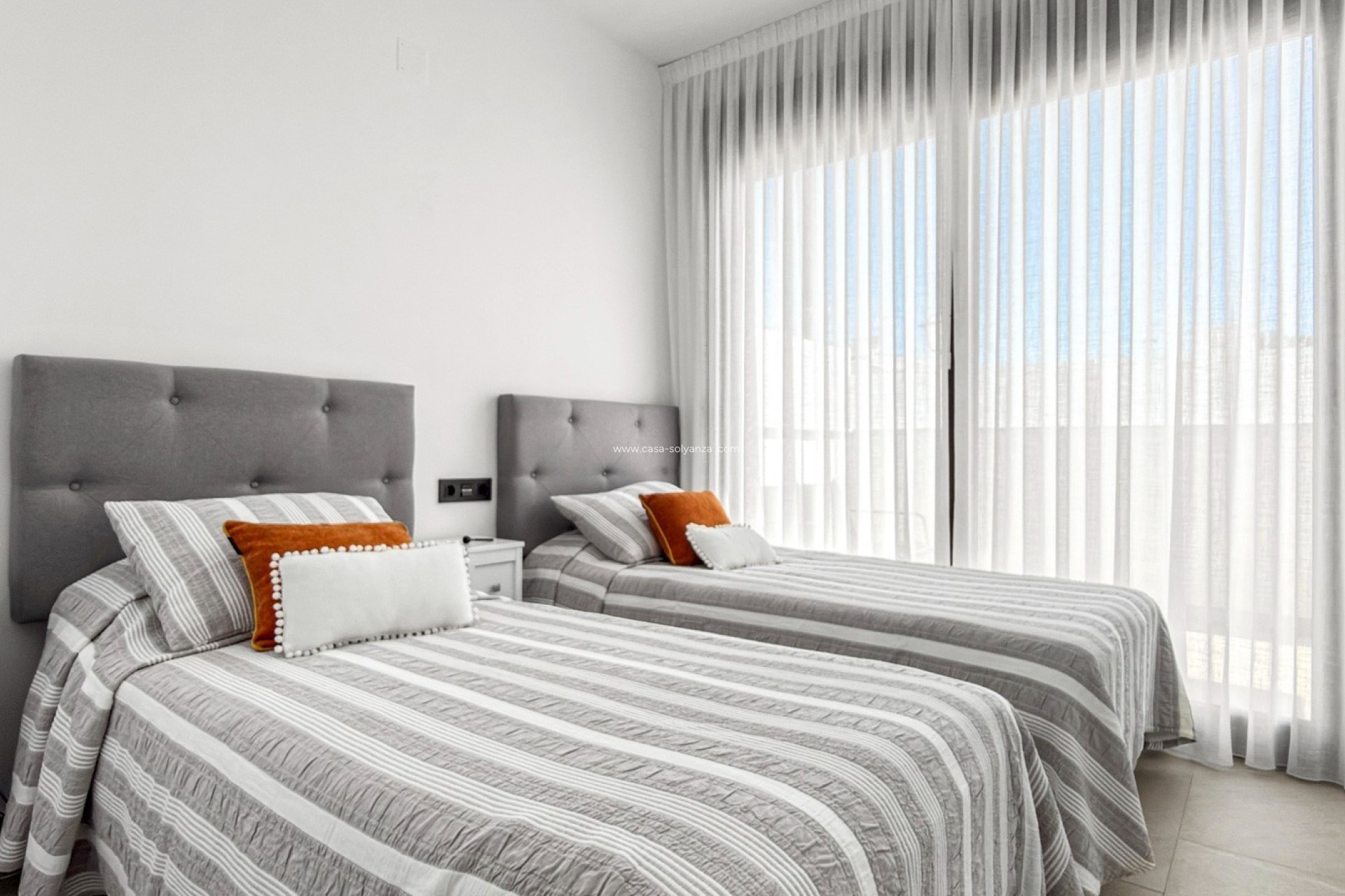 Reventa - Apartamento / piso - Torrevieja - Costa Blanca