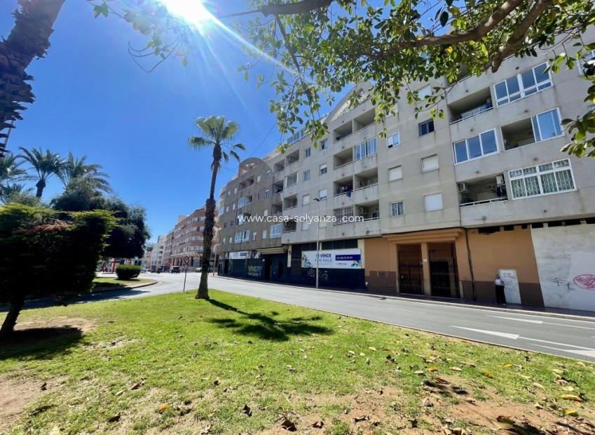 Reventa - Apartamento / piso - Torrevieja - Costa Blanca