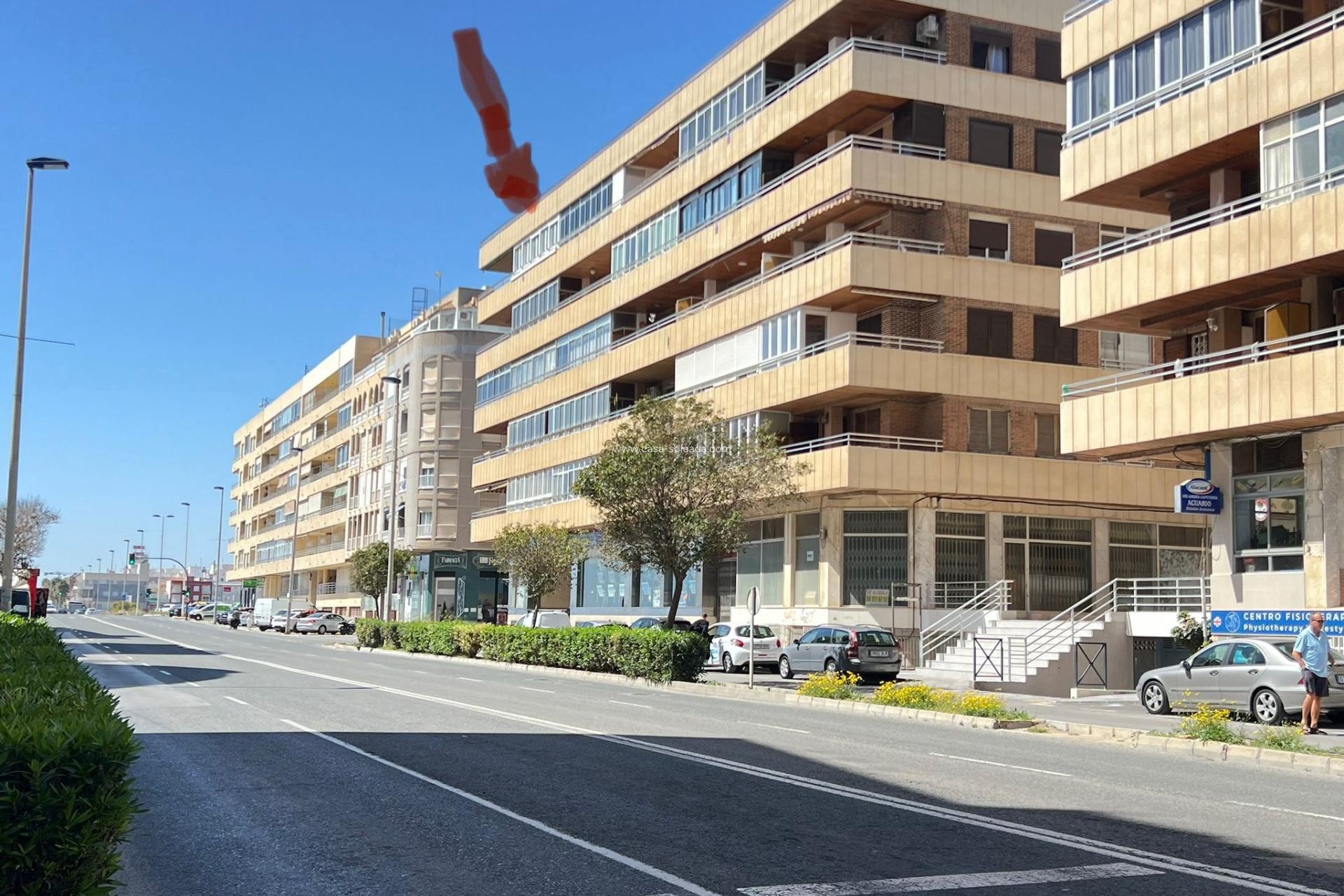 Reventa - Apartamento / piso - Torrevieja - El Acequión - Los Náufragos
