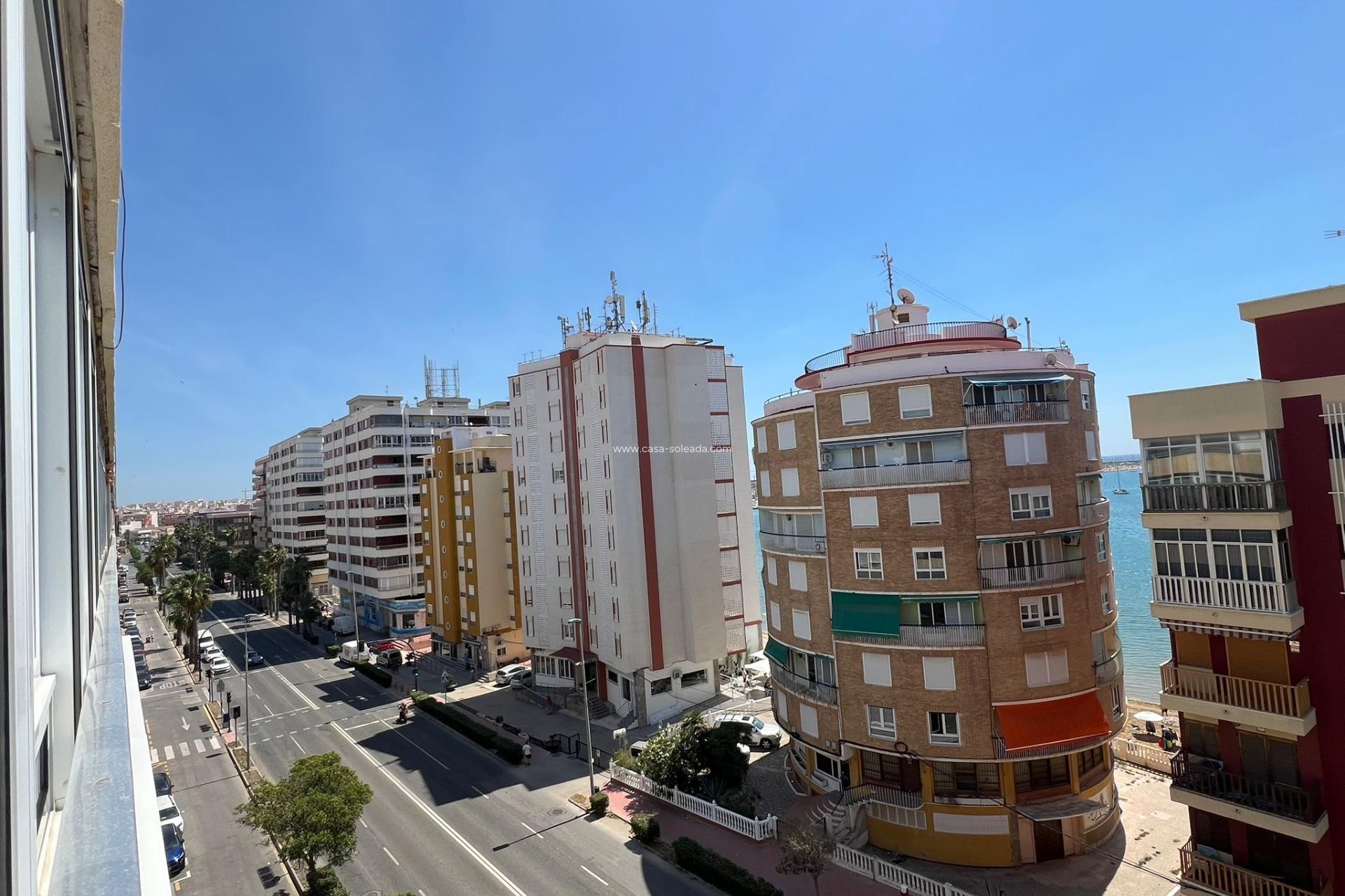 Reventa - Apartamento / piso - Torrevieja - El Acequión - Los Náufragos