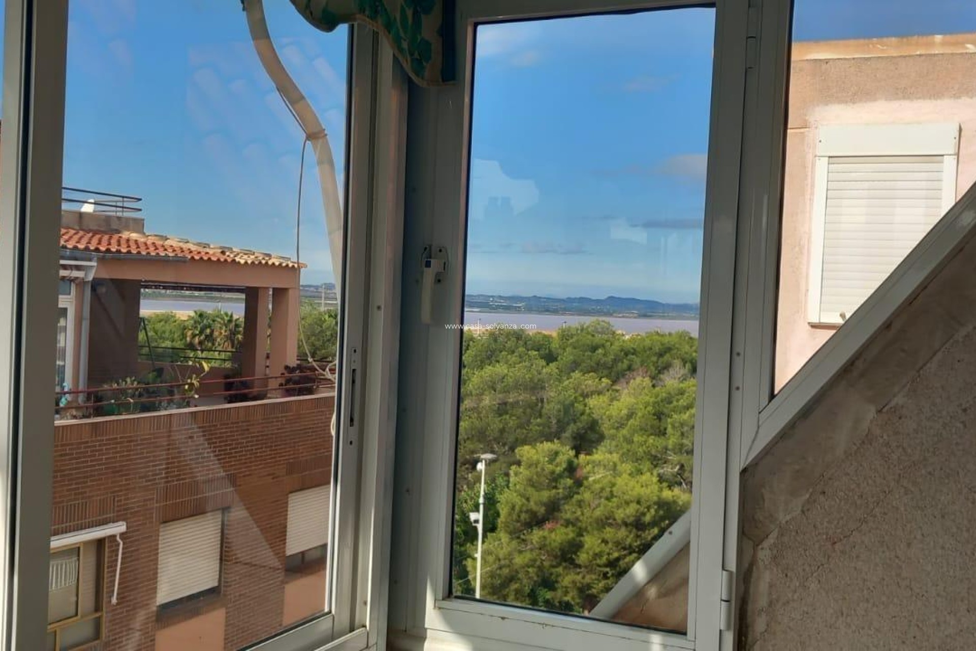 Reventa - Apartamento / piso - Torrevieja - El Acequión - Los Náufragos